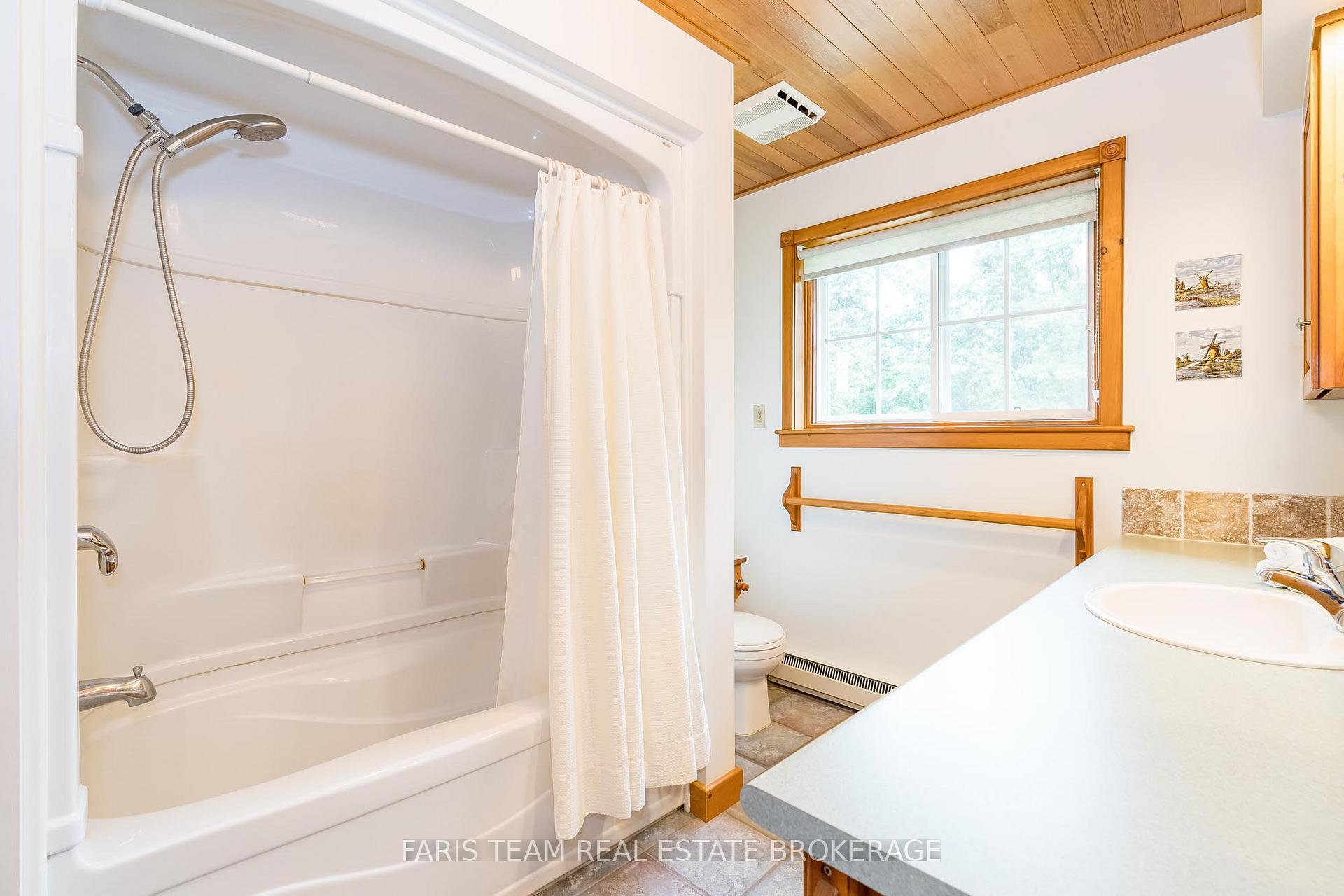 Photo 21 of 223 Denney Drive, Essa, Angus — HOMEH