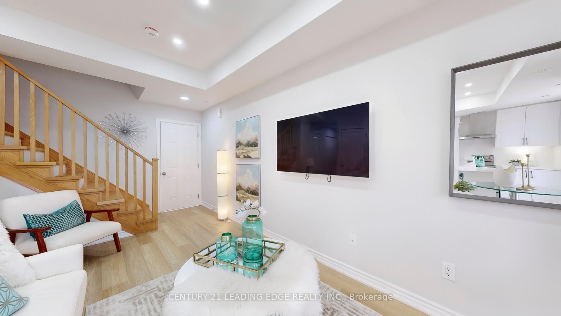 Photo 7 of 1768 Rex Heath Drive S, Pickering, Duffin Heights — HOMEH