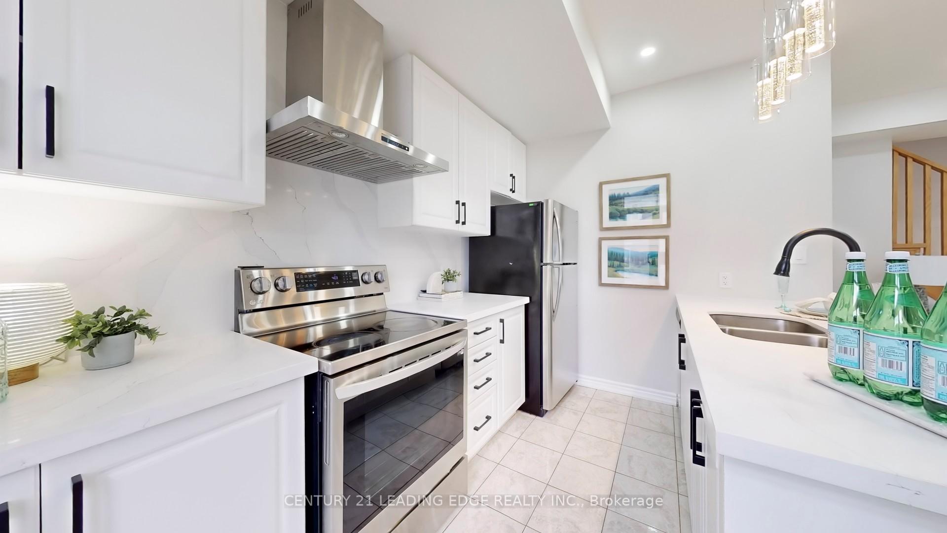 Photo 10 of 1768 Rex Heath Drive S, Pickering, Duffin Heights — HOMEH