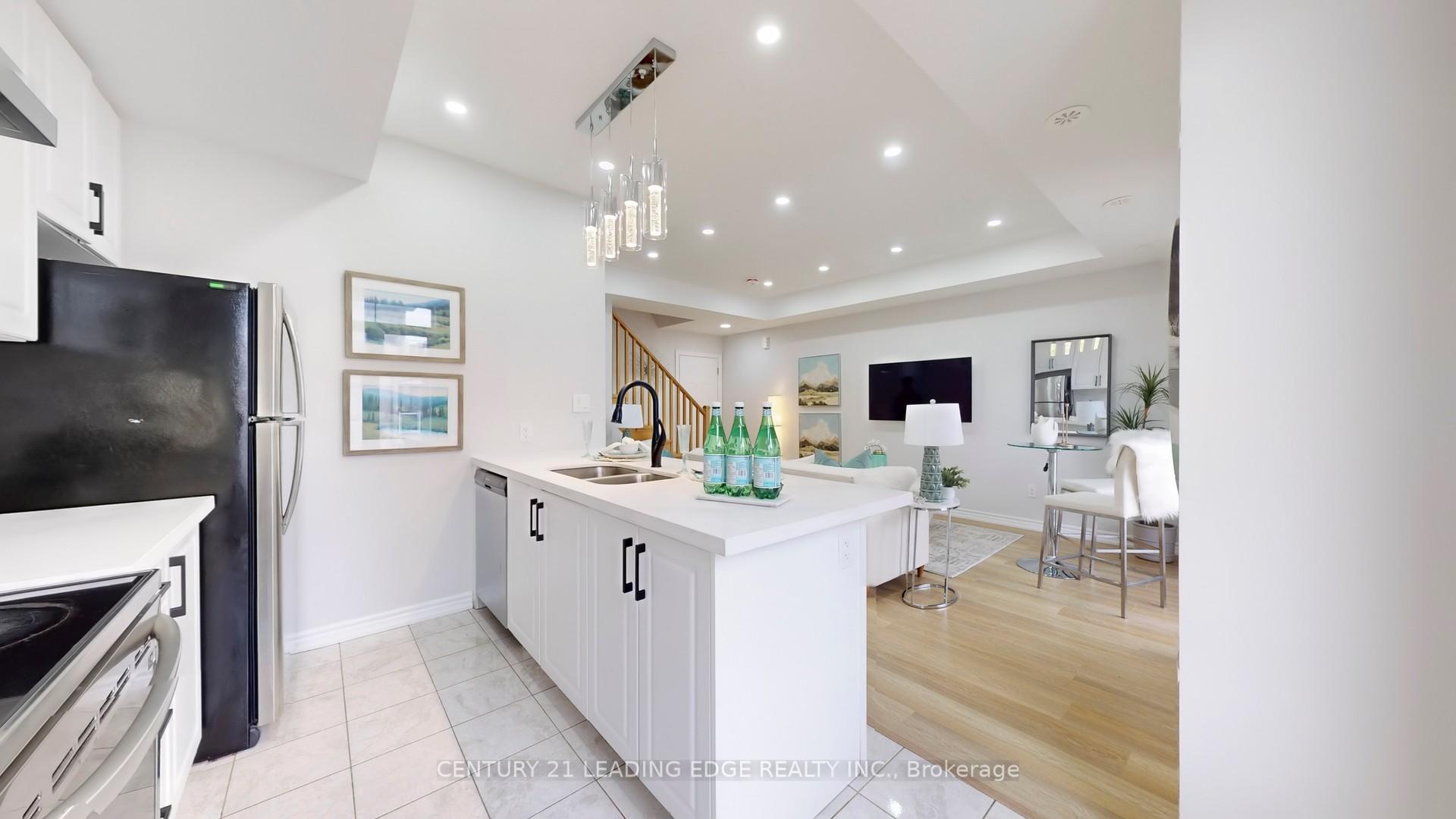 Photo 11 of 1768 Rex Heath Drive S, Pickering, Duffin Heights — HOMEH