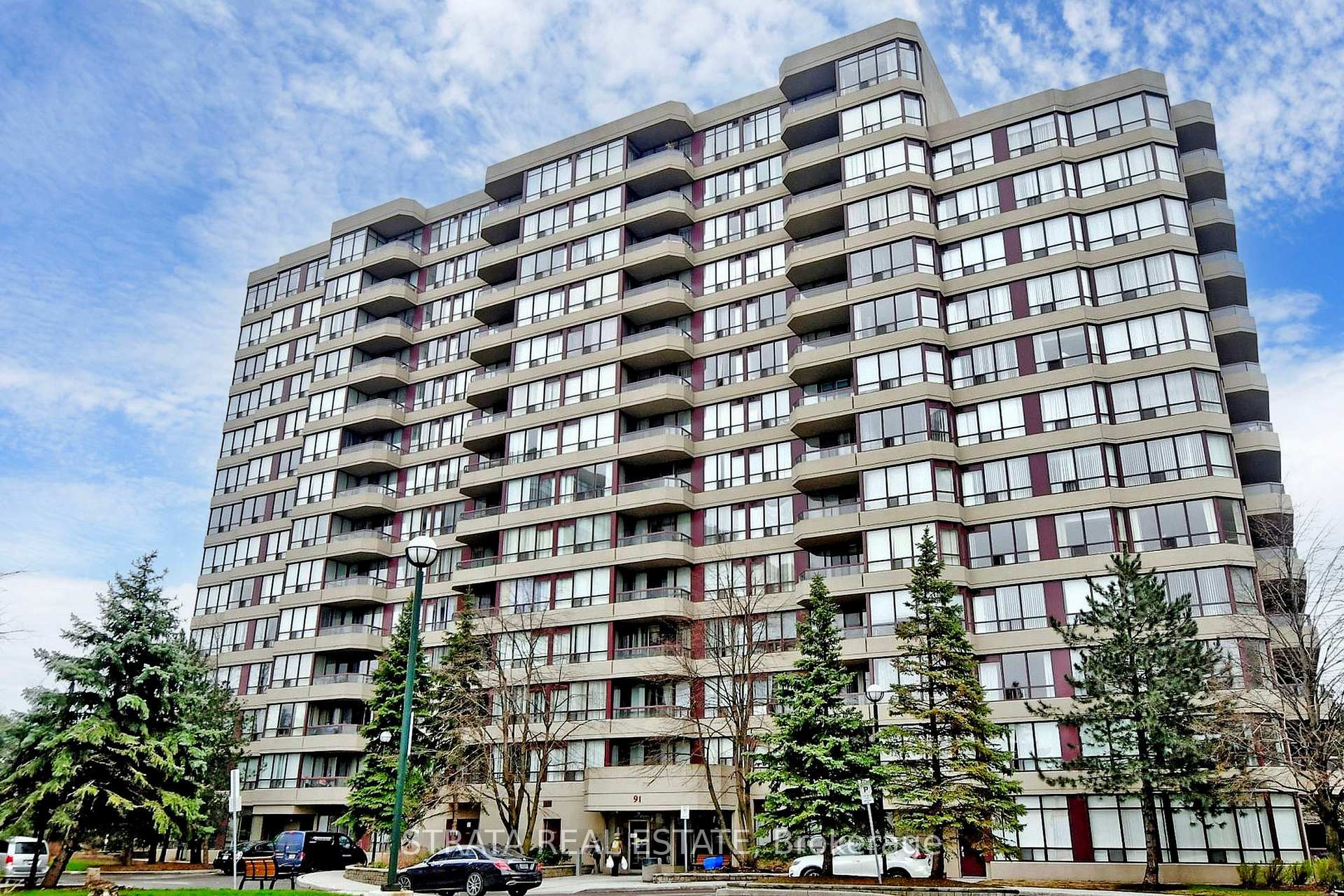 Front of Unit 609, 91 Townsgate Drive