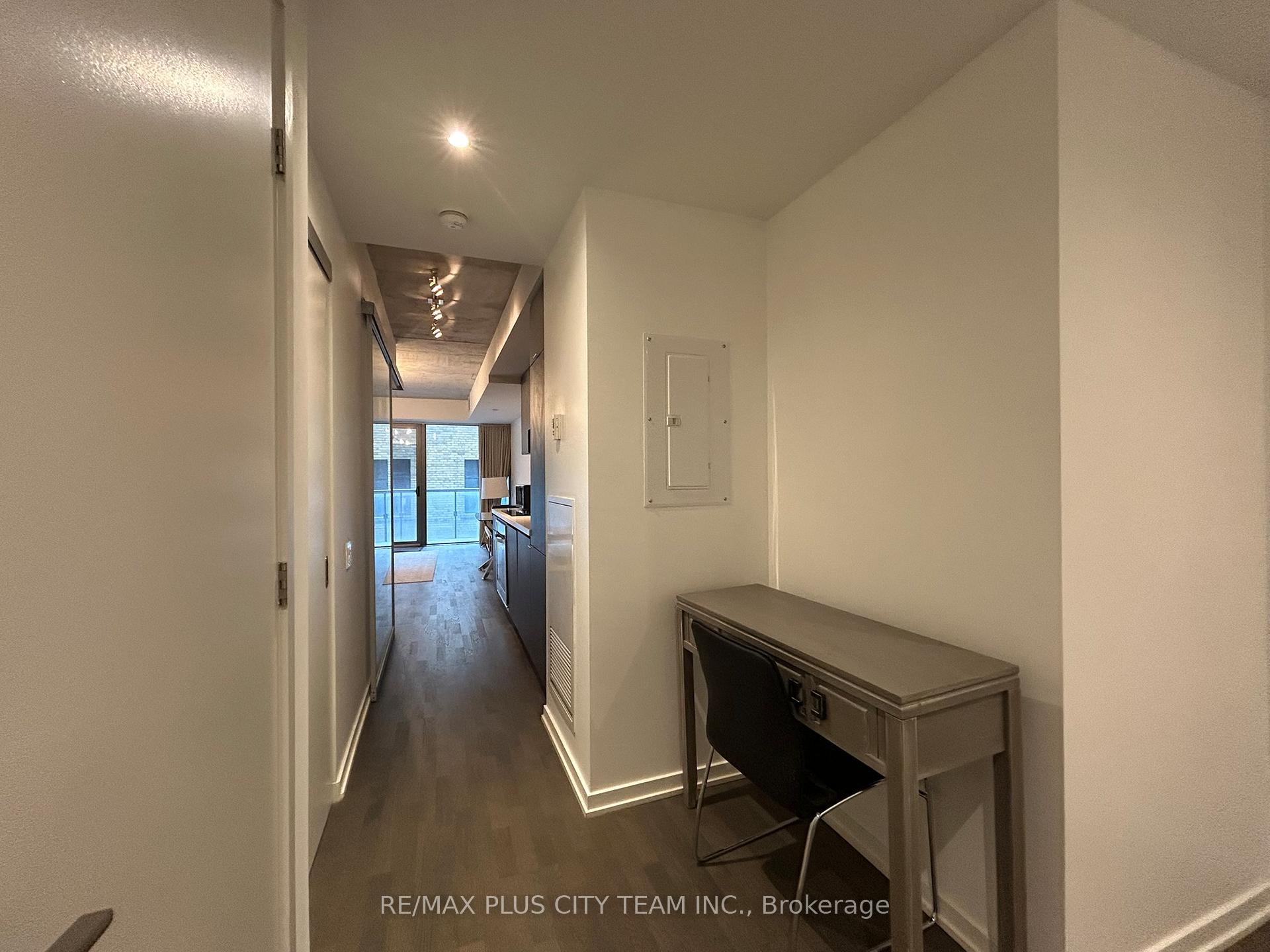 Photo 6 of Unit 419, 60 Colborne Street, Toronto, Church-Yonge Corridor — HOMEH