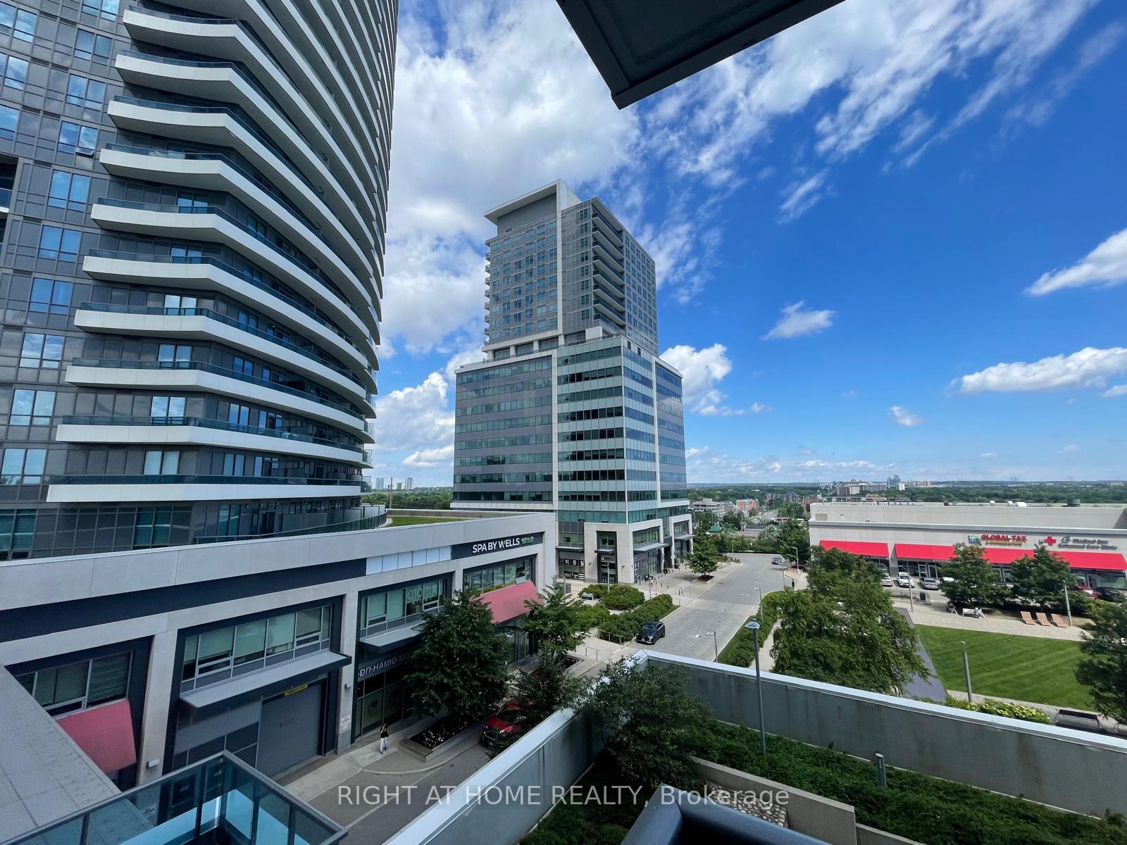 Photo 2 of Unit 533, 7165 Yonge Street, Markham, Grandview — HOMEH