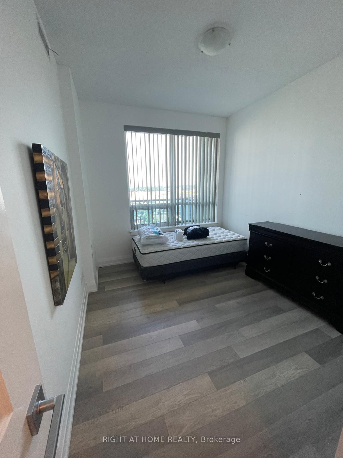 Photo 7 of Unit 533, 7165 Yonge Street, Markham, Grandview — HOMEH