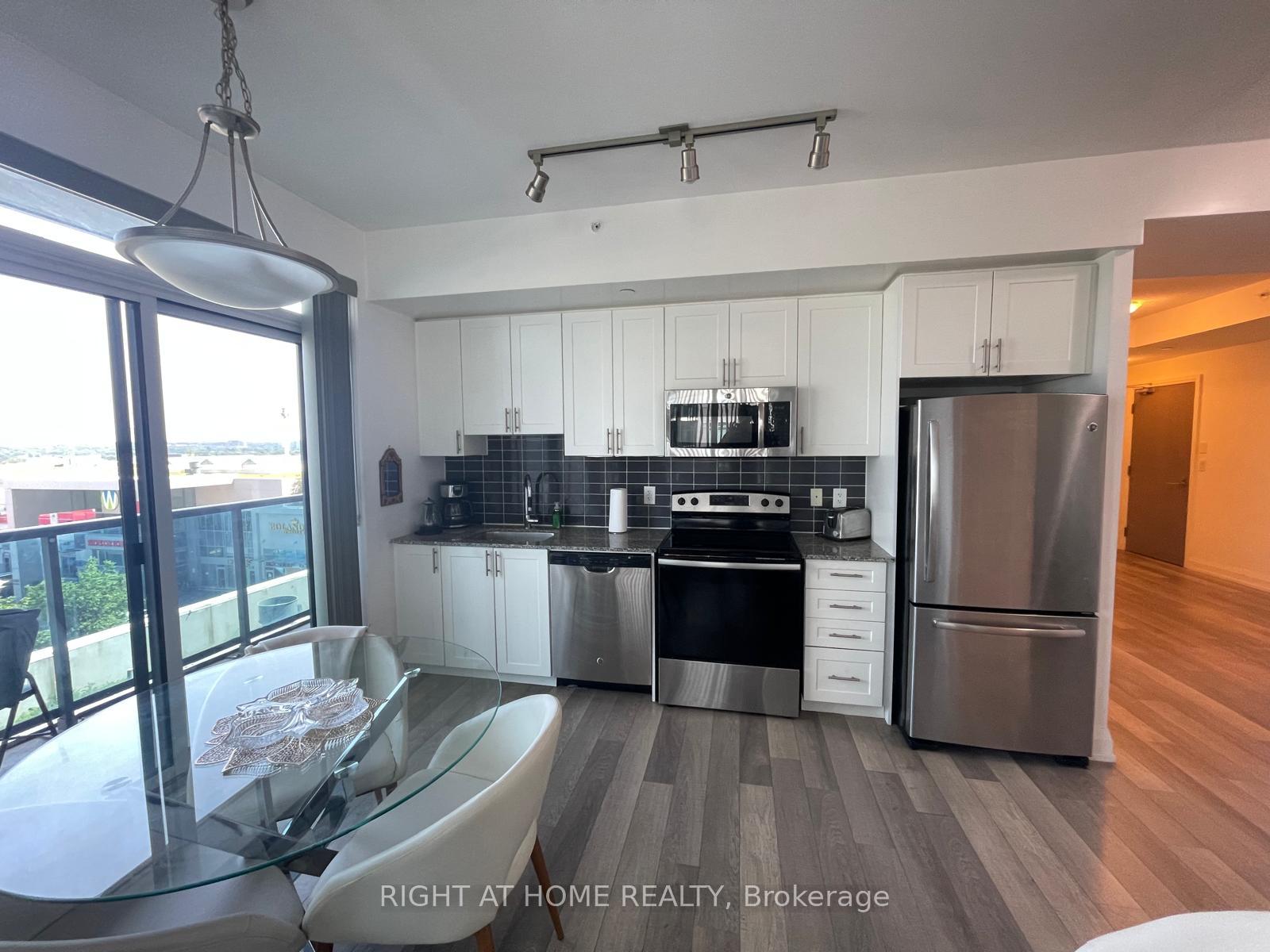 Photo 11 of Unit 533, 7165 Yonge Street, Markham, Grandview — HOMEH