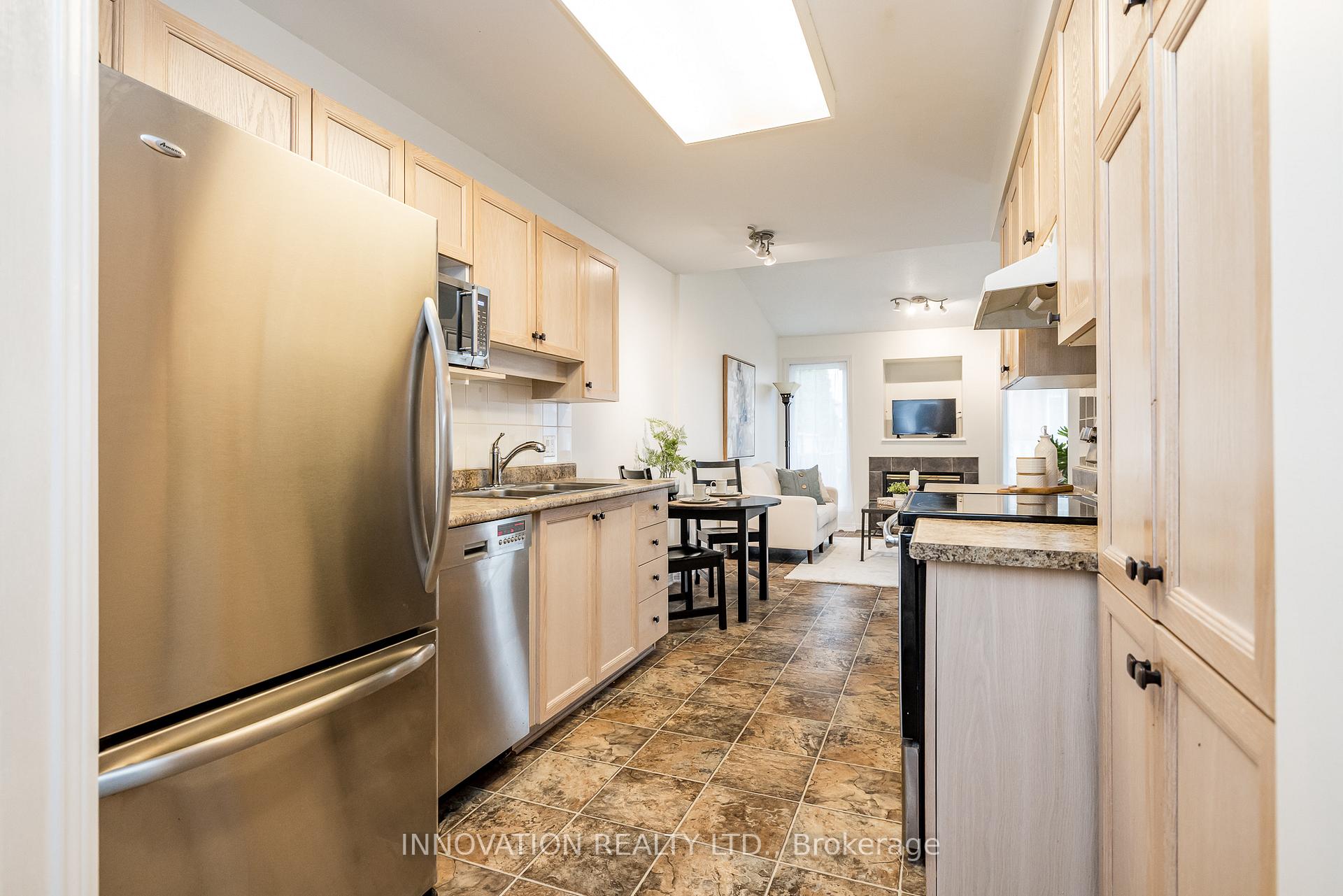 Photo 10 of 4308 Wildmint Square, Ottawa, Riverside South/Gloucester Glen — HOMEH