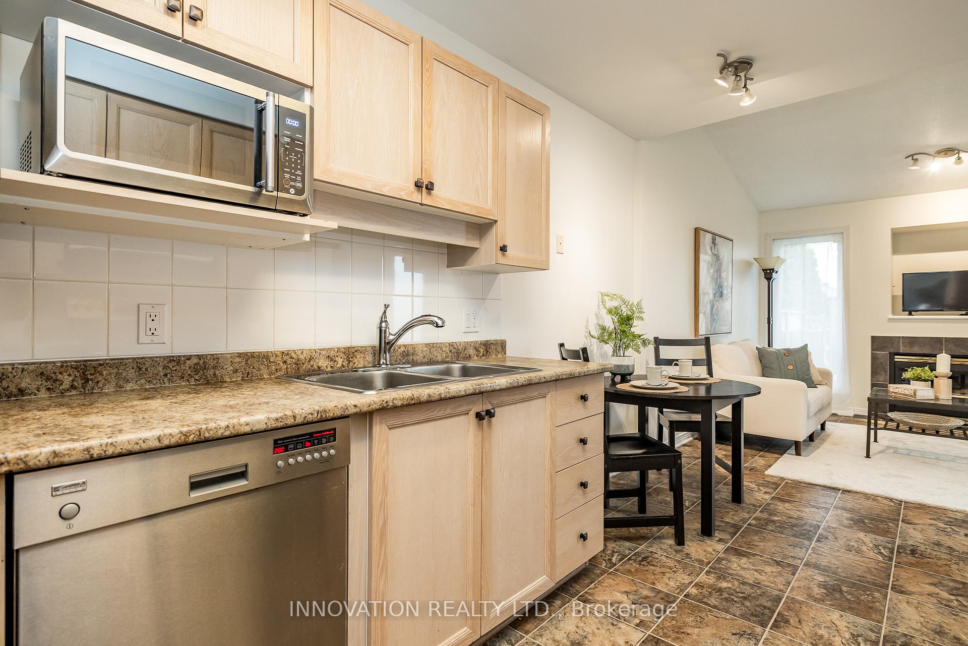 Photo 11 of 4308 Wildmint Square, Ottawa, Riverside South/Gloucester Glen — HOMEH