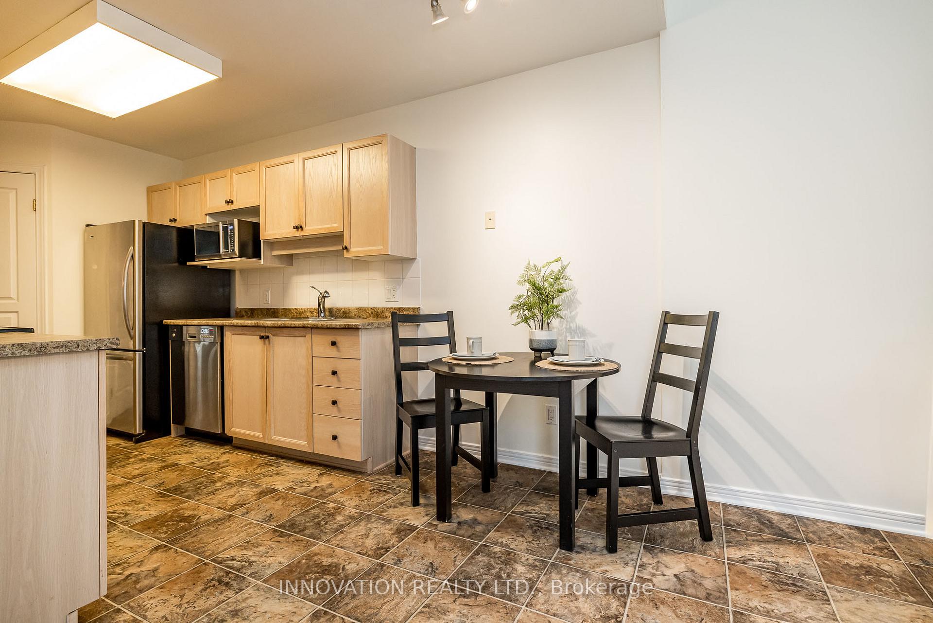 Photo 15 of 4308 Wildmint Square, Ottawa, Riverside South/Gloucester Glen — HOMEH