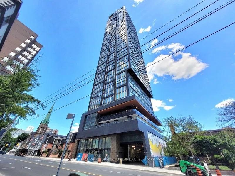 Front of Unit 4110, 319 Jarvis Street