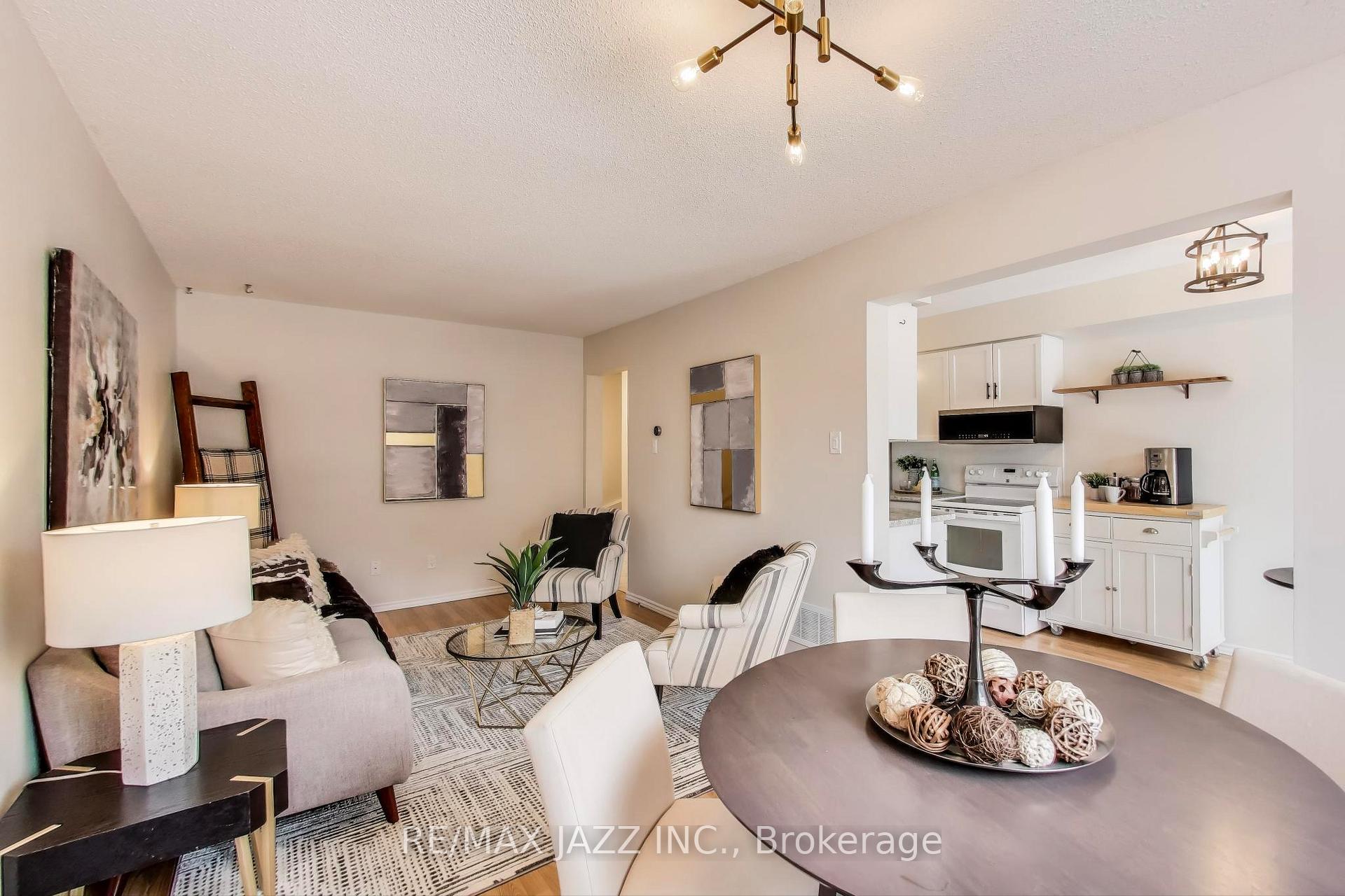 Photo 5 of Unit 22, 811 Wilson Road N, Oshawa, Pinecrest — HOMEH