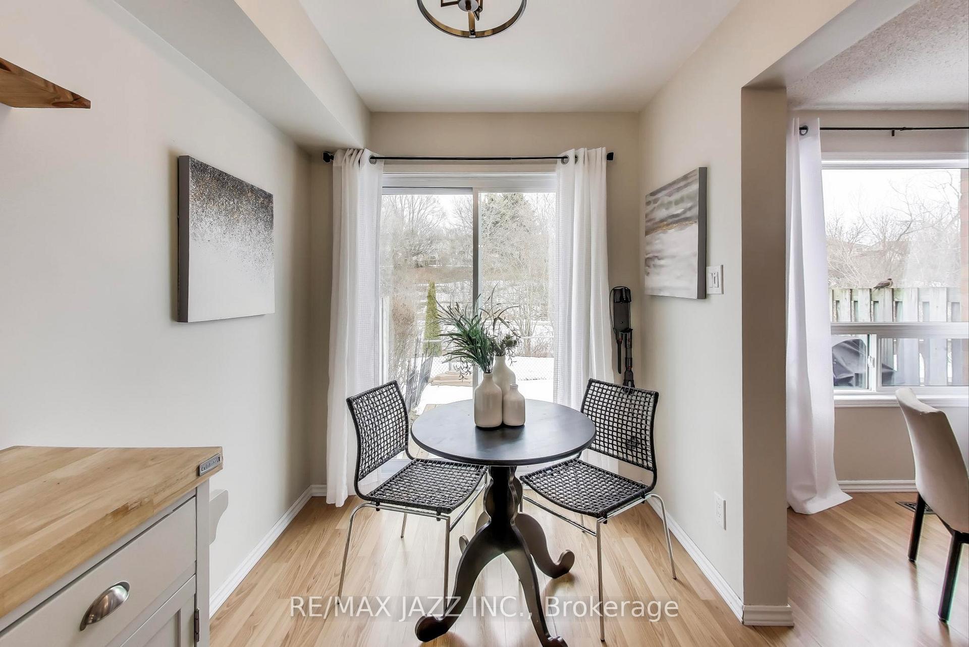 Photo 10 of Unit 22, 811 Wilson Road N, Oshawa, Pinecrest — HOMEH