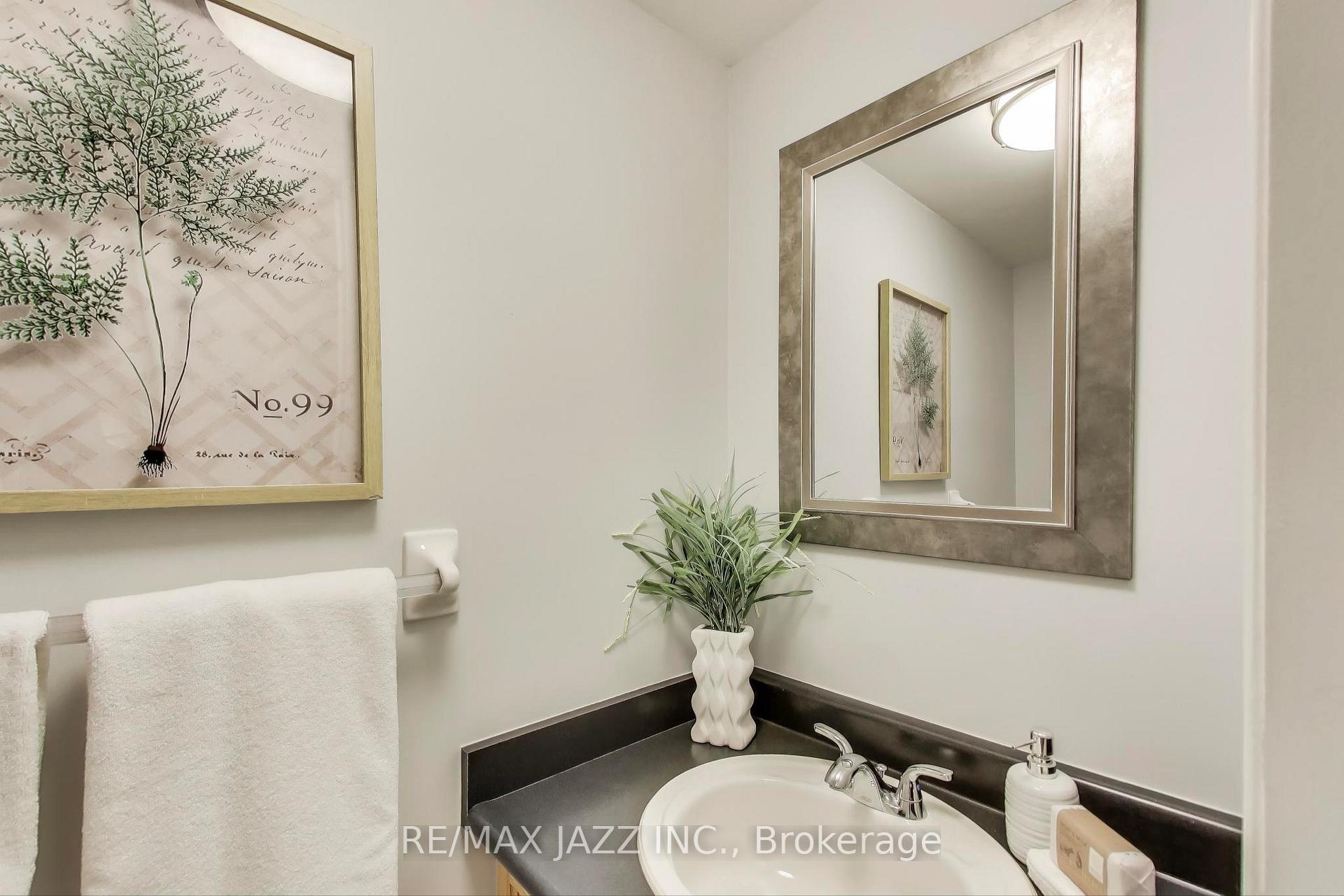 Photo 11 of Unit 22, 811 Wilson Road N, Oshawa, Pinecrest — HOMEH
