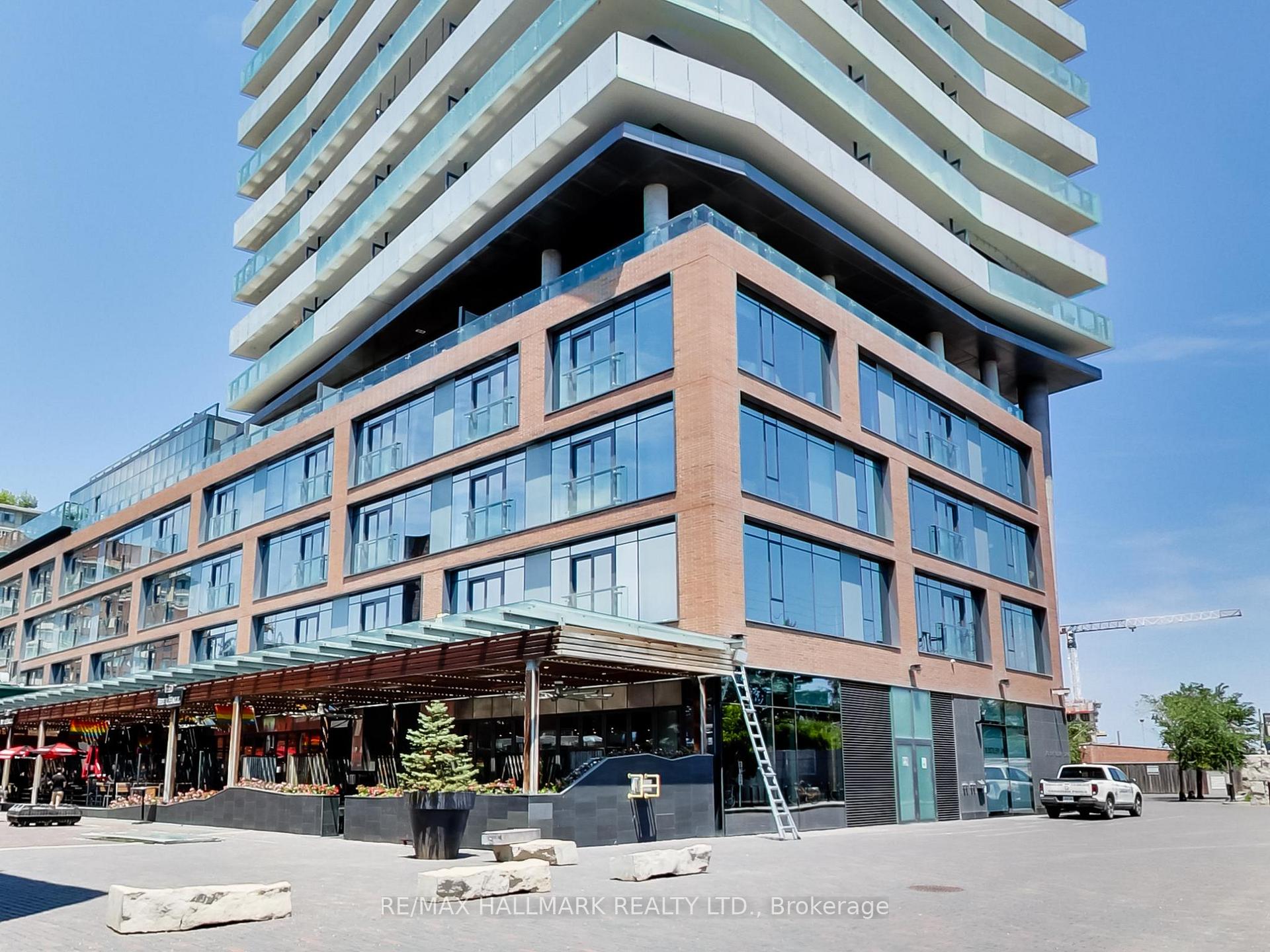 Photo 2 of Unit 1307, 70 Distillery Lane, Toronto, Waterfront Communities — HOMEH