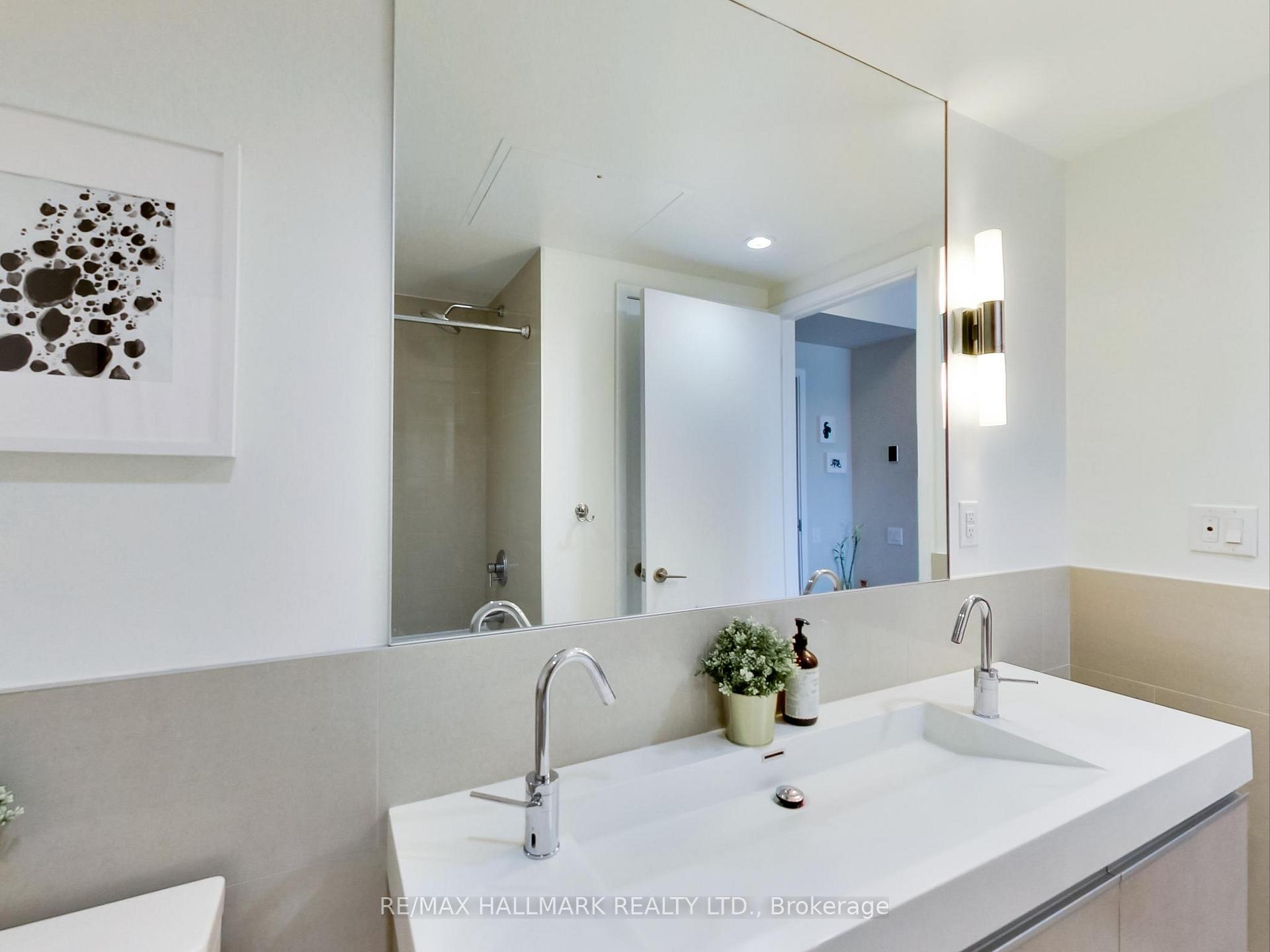Photo 6 of Unit 1307, 70 Distillery Lane, Toronto, Waterfront Communities — HOMEH