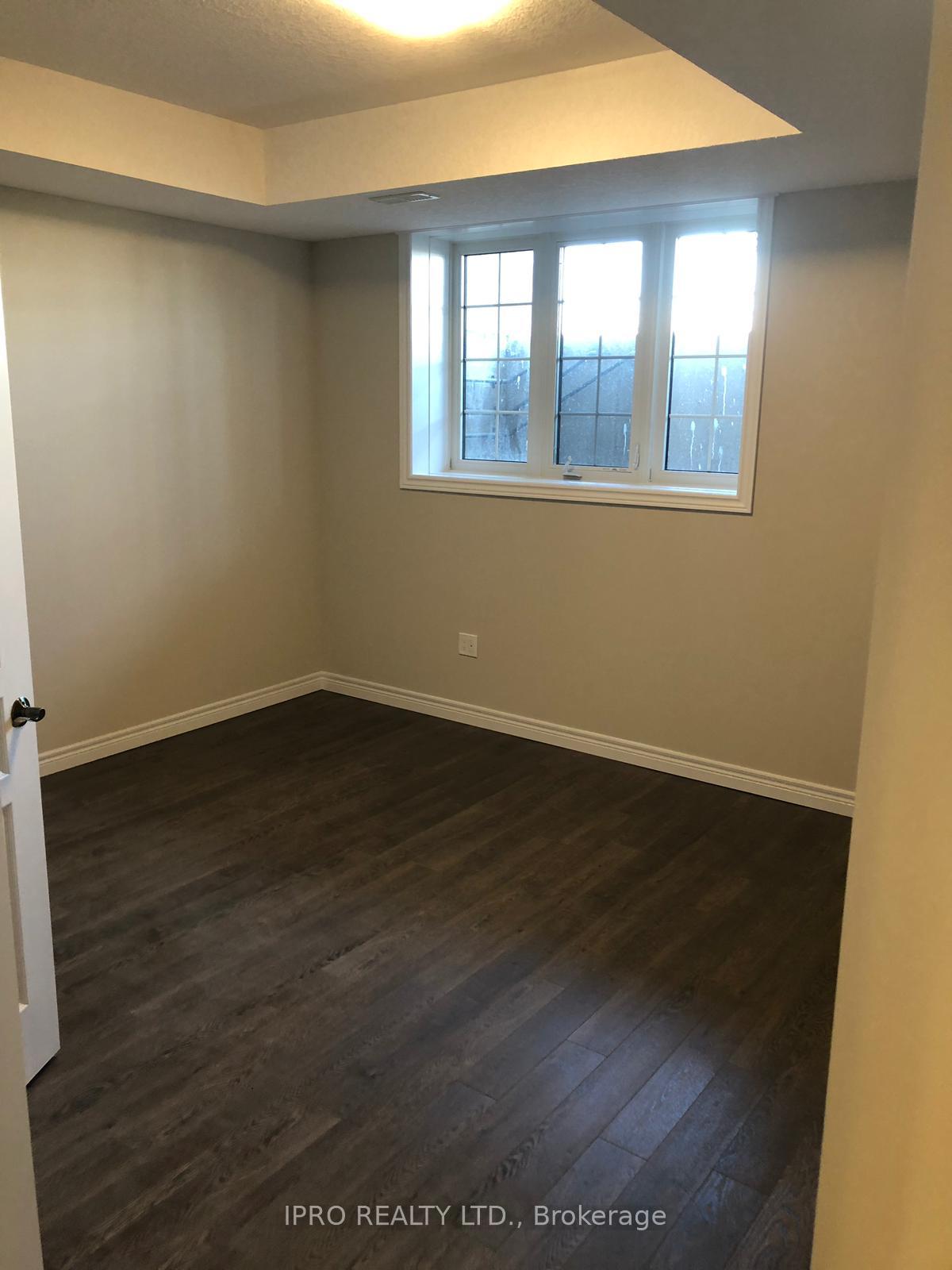 Photo 5 of Unit 104, 333 Gosling Gardens, Guelph, Clairfields/Hanlon Business Park — HOMEH