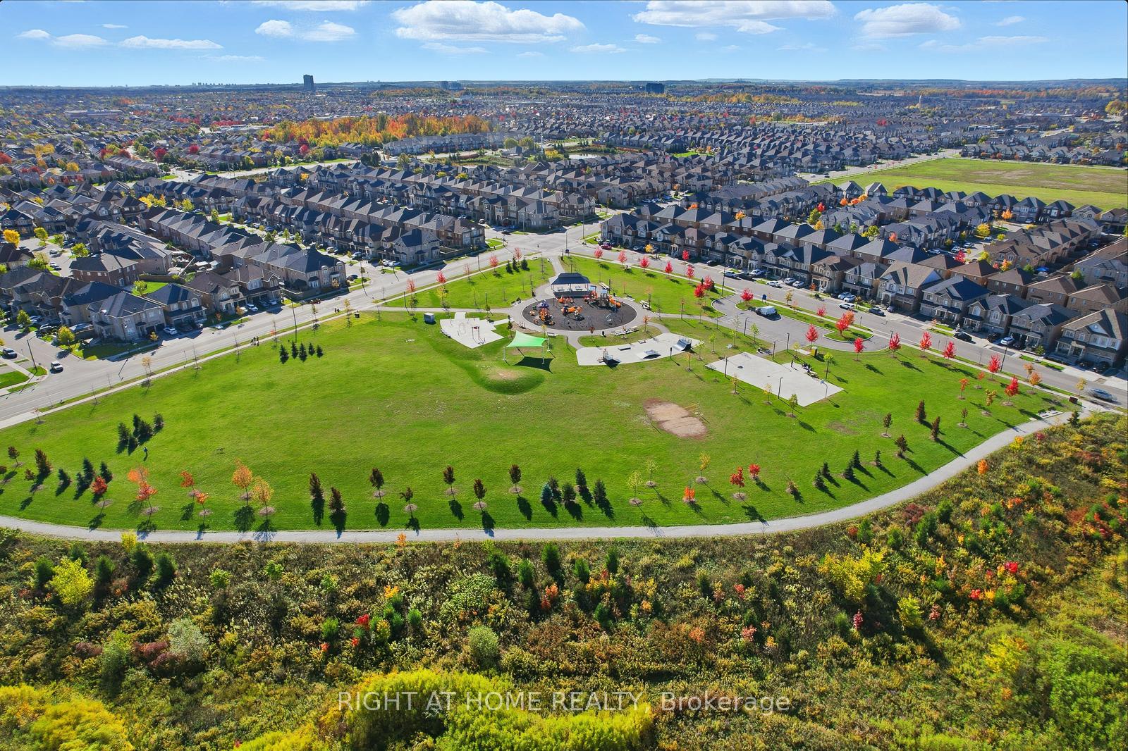 Photo 50 of 16 Angelfish Road, Brampton, Northwest Brampton — HOMEH