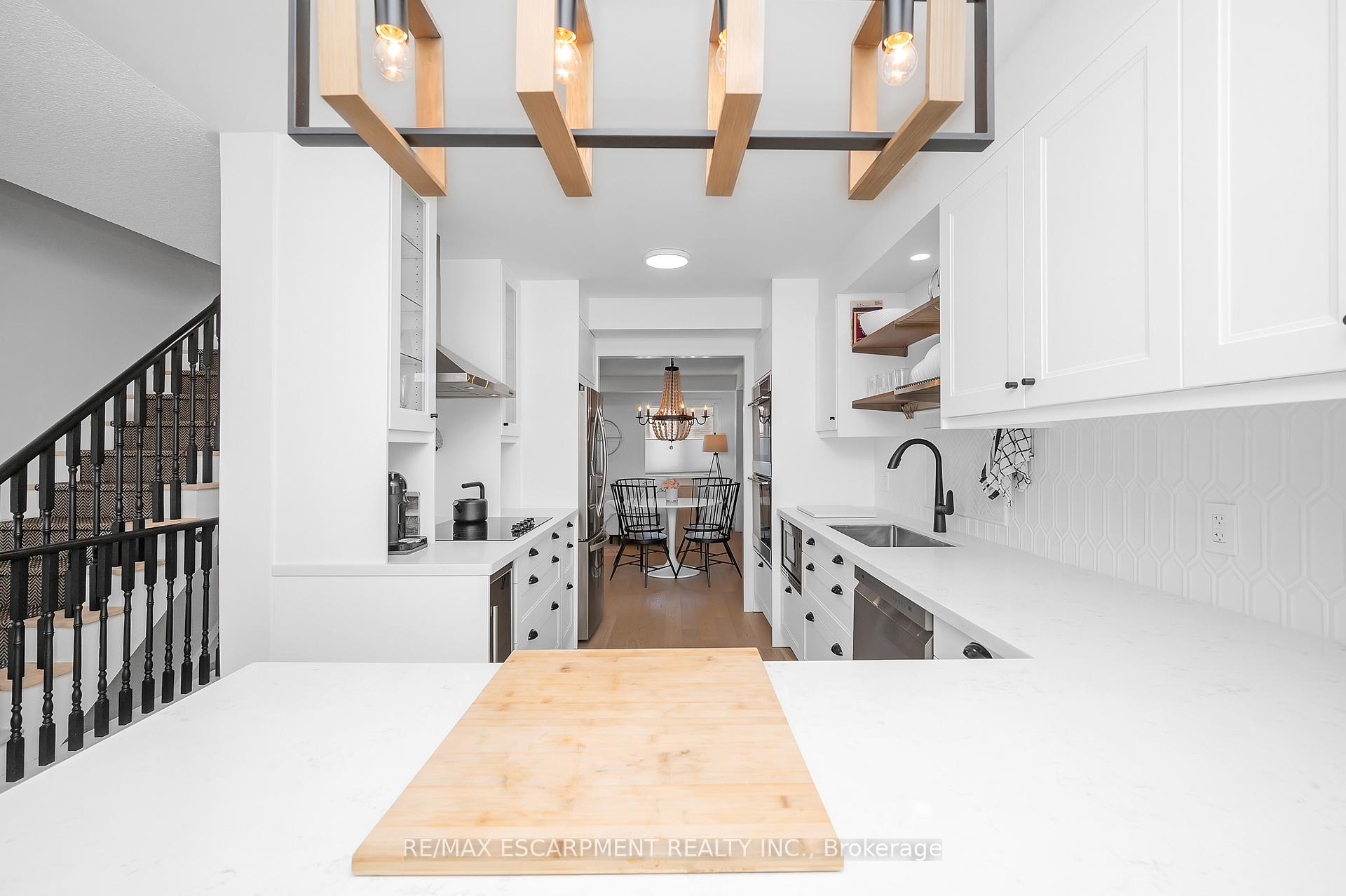 Photo 35 of Unit 64, 470 Beach Boulevard, Hamilton, Hamilton Beach — HOMEH