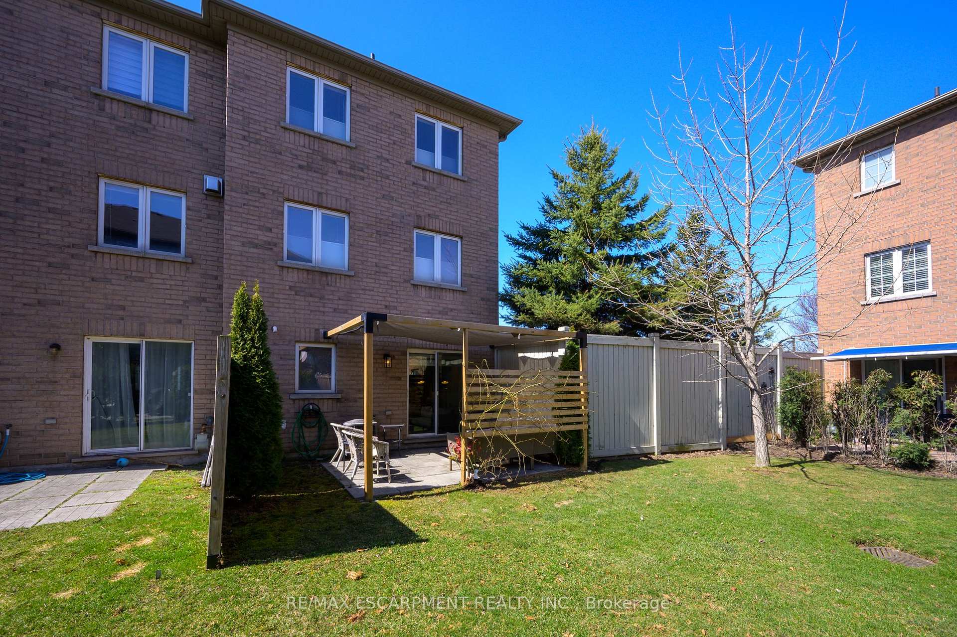 Photo 78 of Unit 64, 470 Beach Boulevard, Hamilton, Hamilton Beach — HOMEH