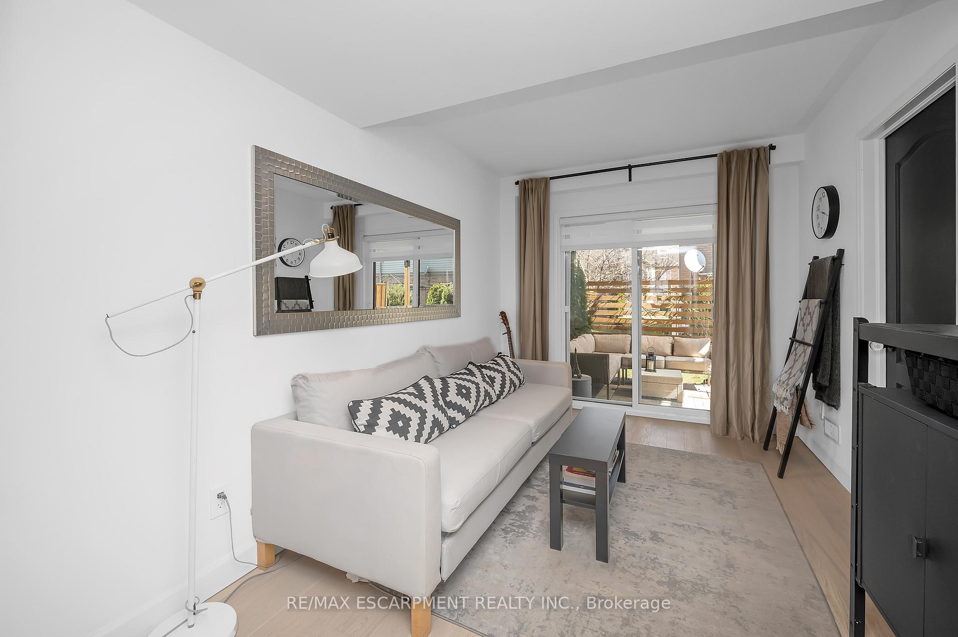 Photo 5 of Unit 64, 470 Beach Boulevard, Hamilton, Hamilton Beach — HOMEH
