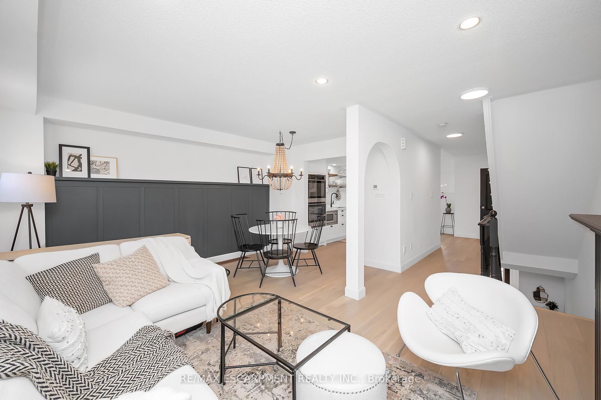 Photo 11 of Unit 64, 470 Beach Boulevard, Hamilton, Hamilton Beach — HOMEH