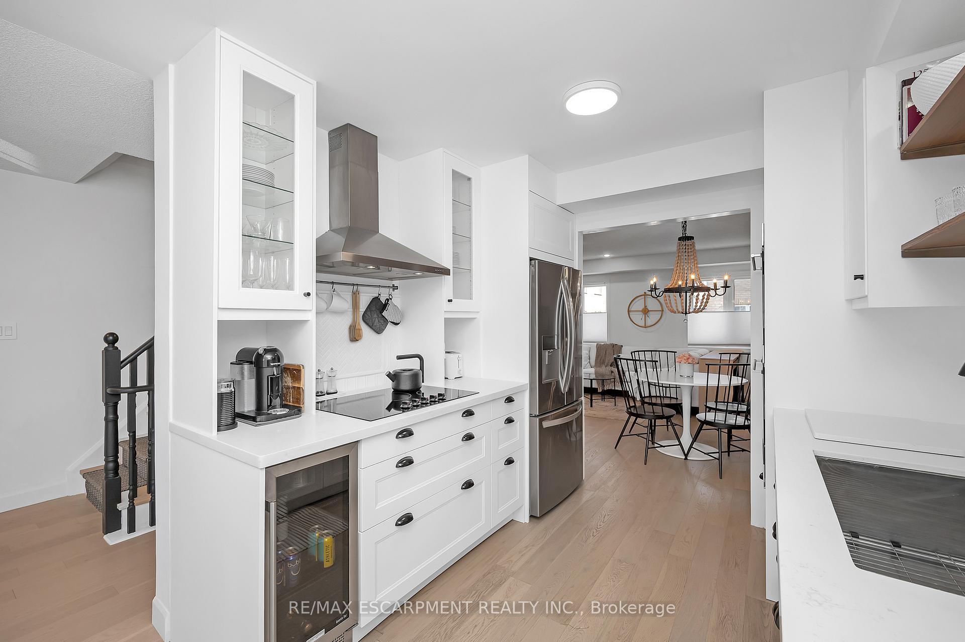 Photo 17 of Unit 64, 470 Beach Boulevard, Hamilton, Hamilton Beach — HOMEH