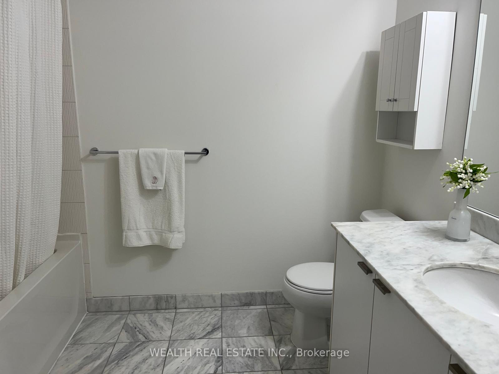 Photo 13 of Unit 1019, 35 Hayden Street, Toronto, Church-Yonge Corridor — HOMEH