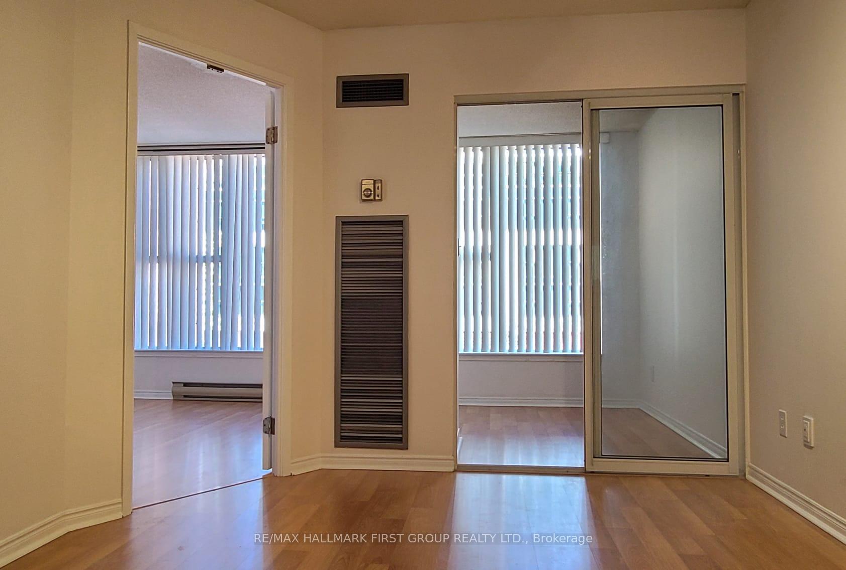 Photo 3 of Unit 407, 222 The Esplanade, Toronto, Waterfront Communities — HOMEH