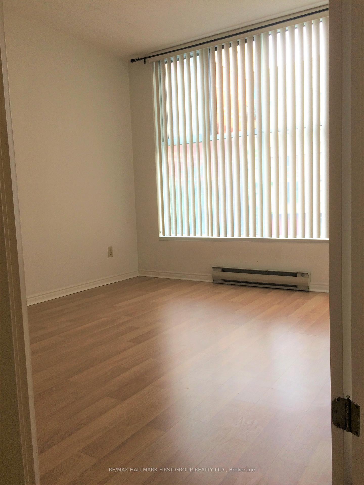 Photo 8 of Unit 407, 222 The Esplanade, Toronto, Waterfront Communities — HOMEH