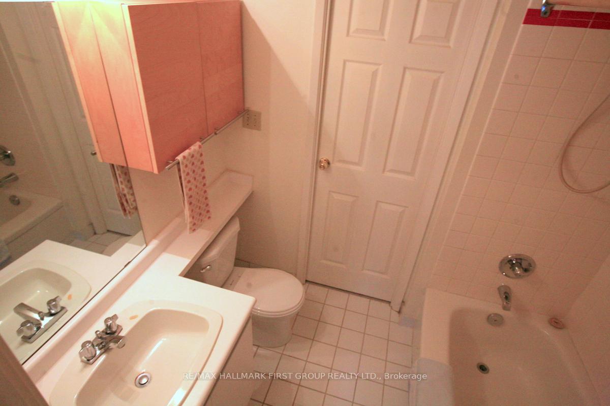 Photo 11 of Unit 407, 222 The Esplanade, Toronto, Waterfront Communities — HOMEH
