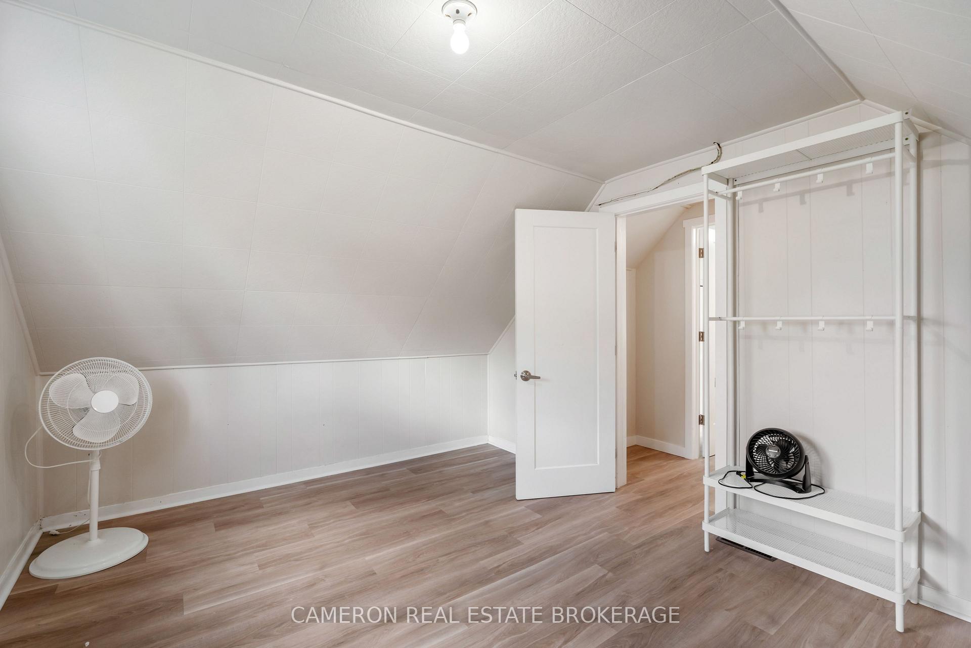 Photo 20 of 37 Cartier Avenue, Cornwall — HOMEH