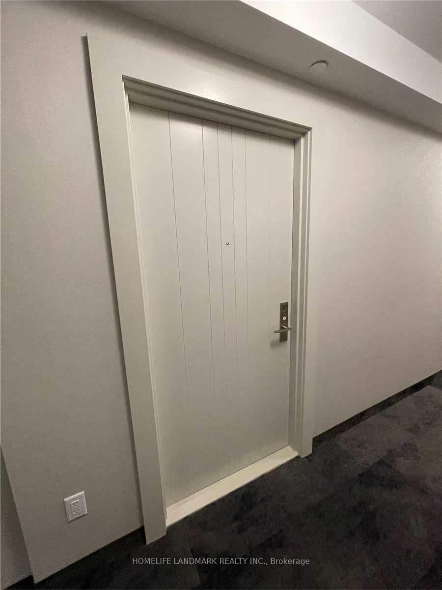 Photo 15 of Unit 912, 2550 Simcoe Street N, Oshawa, Windfields — HOMEH