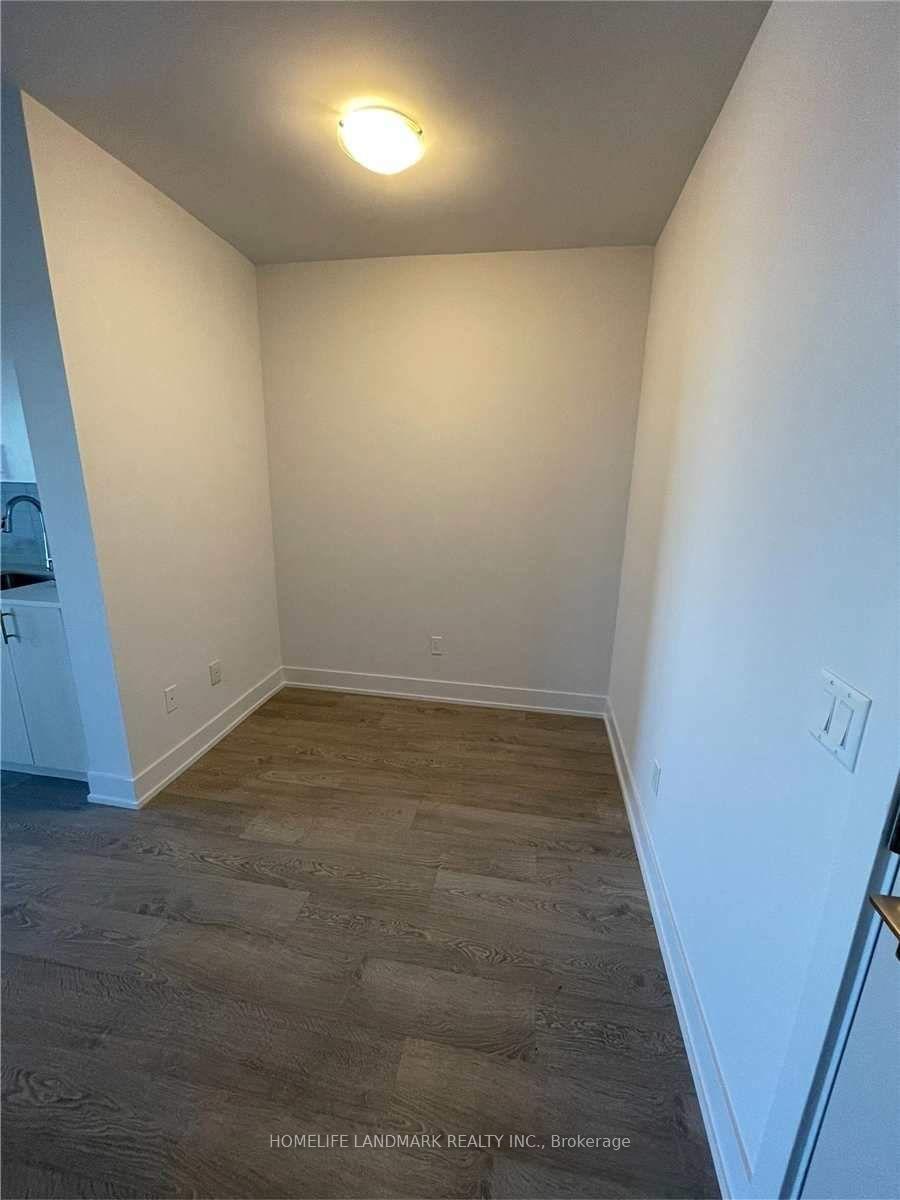 Photo 16 of Unit 912, 2550 Simcoe Street N, Oshawa, Windfields — HOMEH
