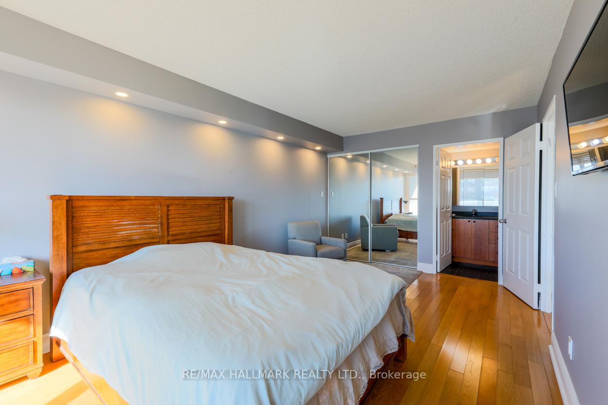 Photo 10 of Unit 513, 268 Ridley Boulevard, Toronto, Bedford Park-Nortown — HOMEH