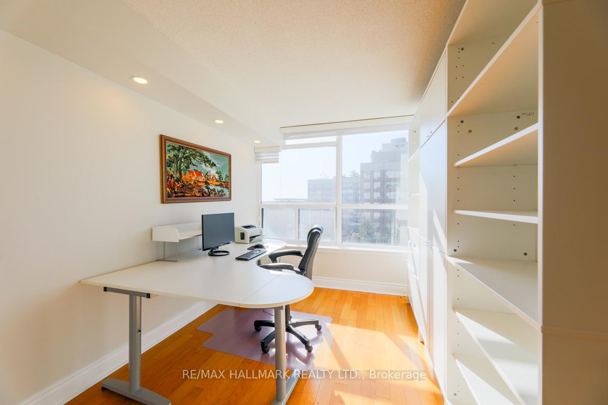 Photo 11 of Unit 513, 268 Ridley Boulevard, Toronto, Bedford Park-Nortown — HOMEH