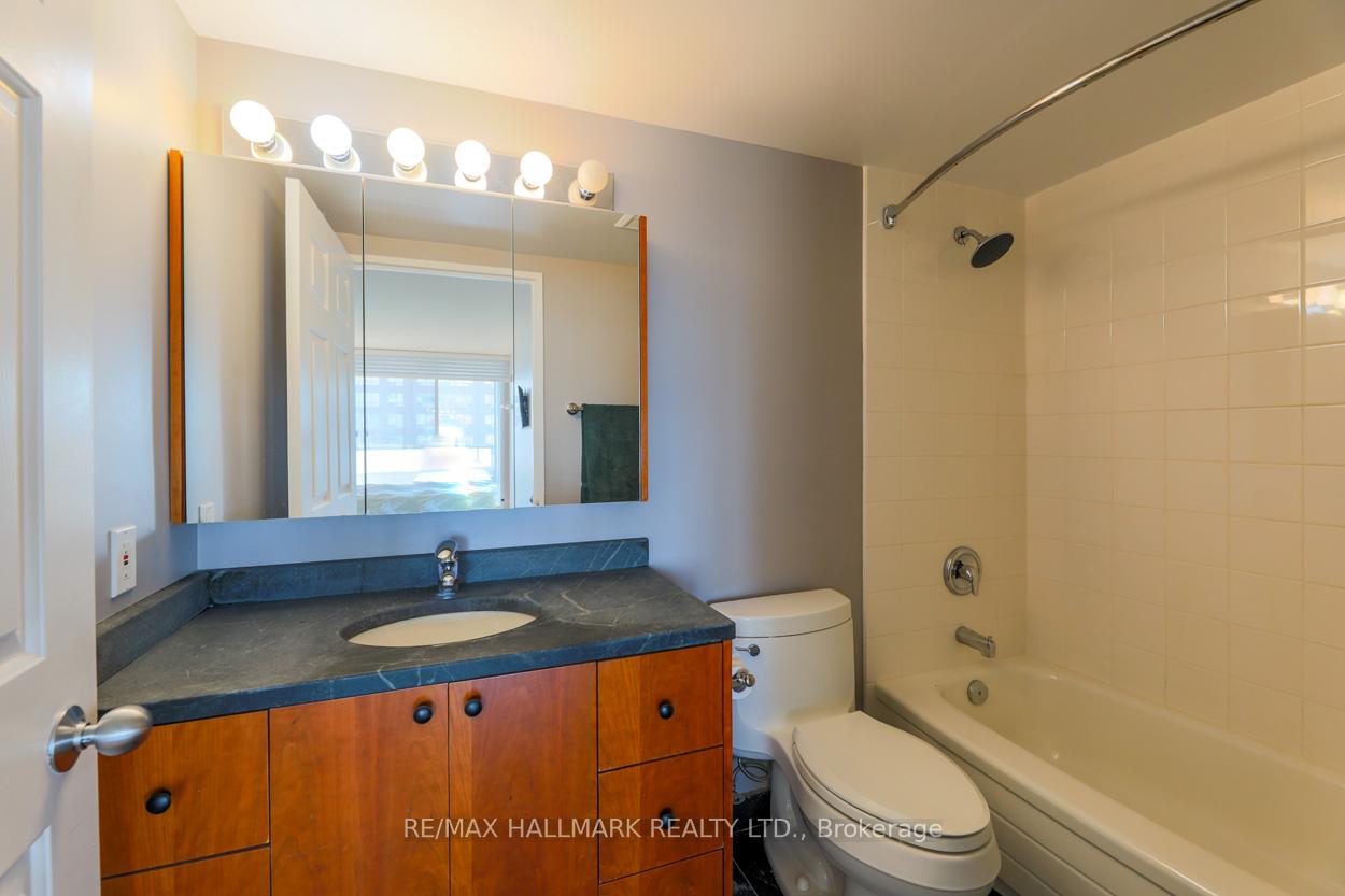 Photo 16 of Unit 513, 268 Ridley Boulevard, Toronto, Bedford Park-Nortown — HOMEH