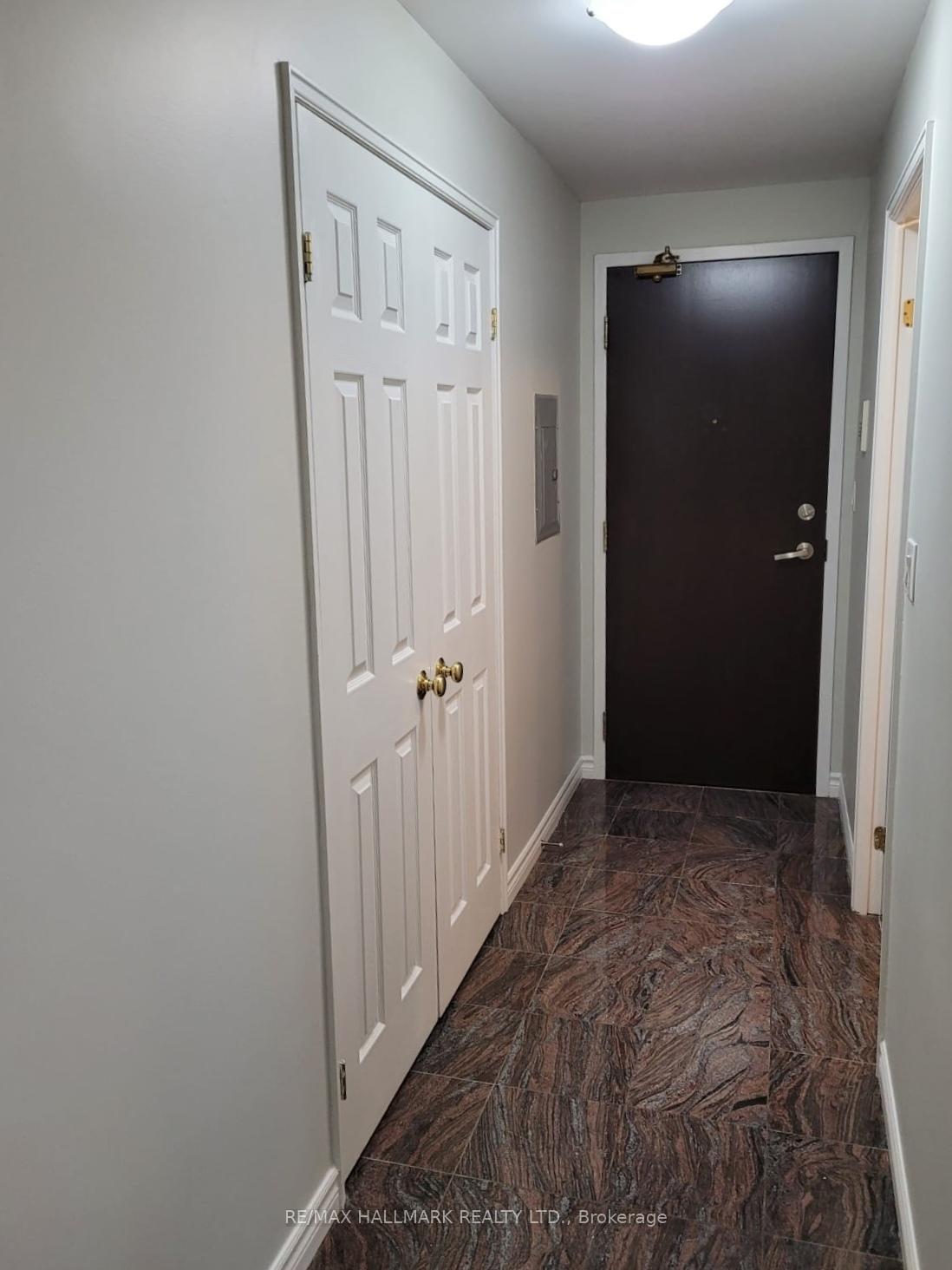 Photo 4 of Unit 1203, 55 Bloor Street E, Toronto, Church-Yonge Corridor — HOMEH