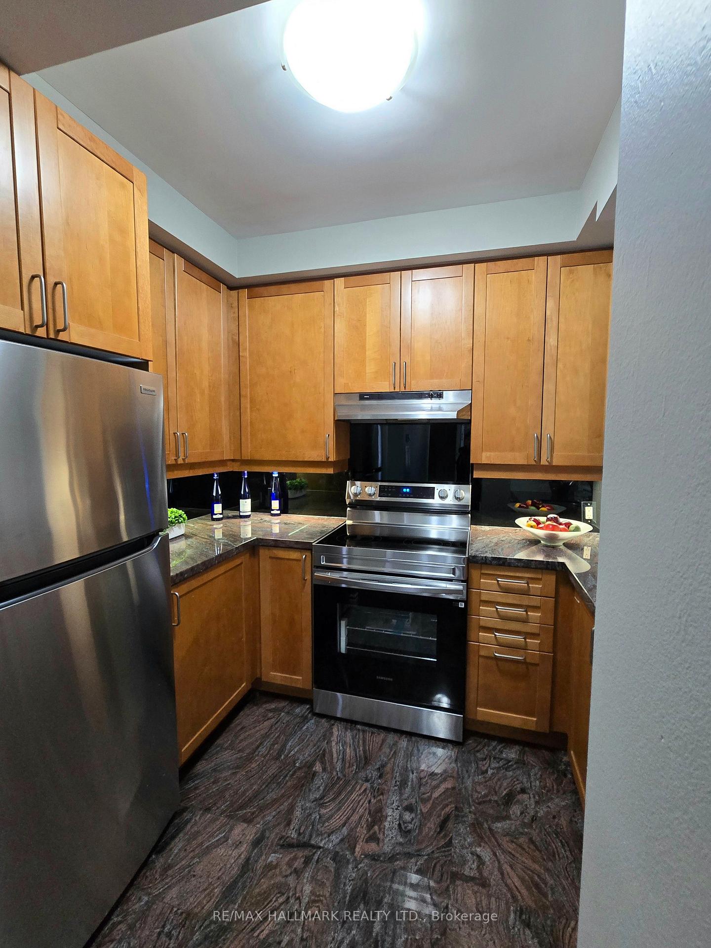 Photo 8 of Unit 1203, 55 Bloor Street E, Toronto, Church-Yonge Corridor — HOMEH