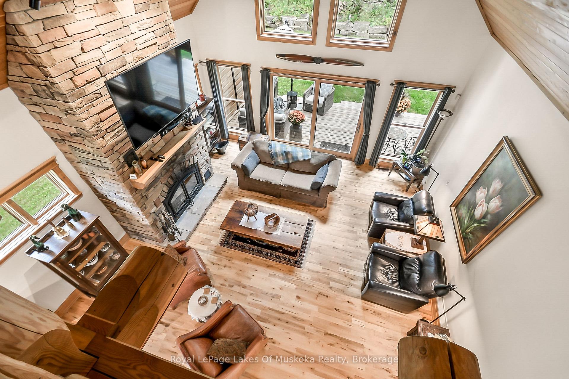 Photo 13 of 465 Alexander Street, Gravenhurst, Muskoka (S) — HOMEH