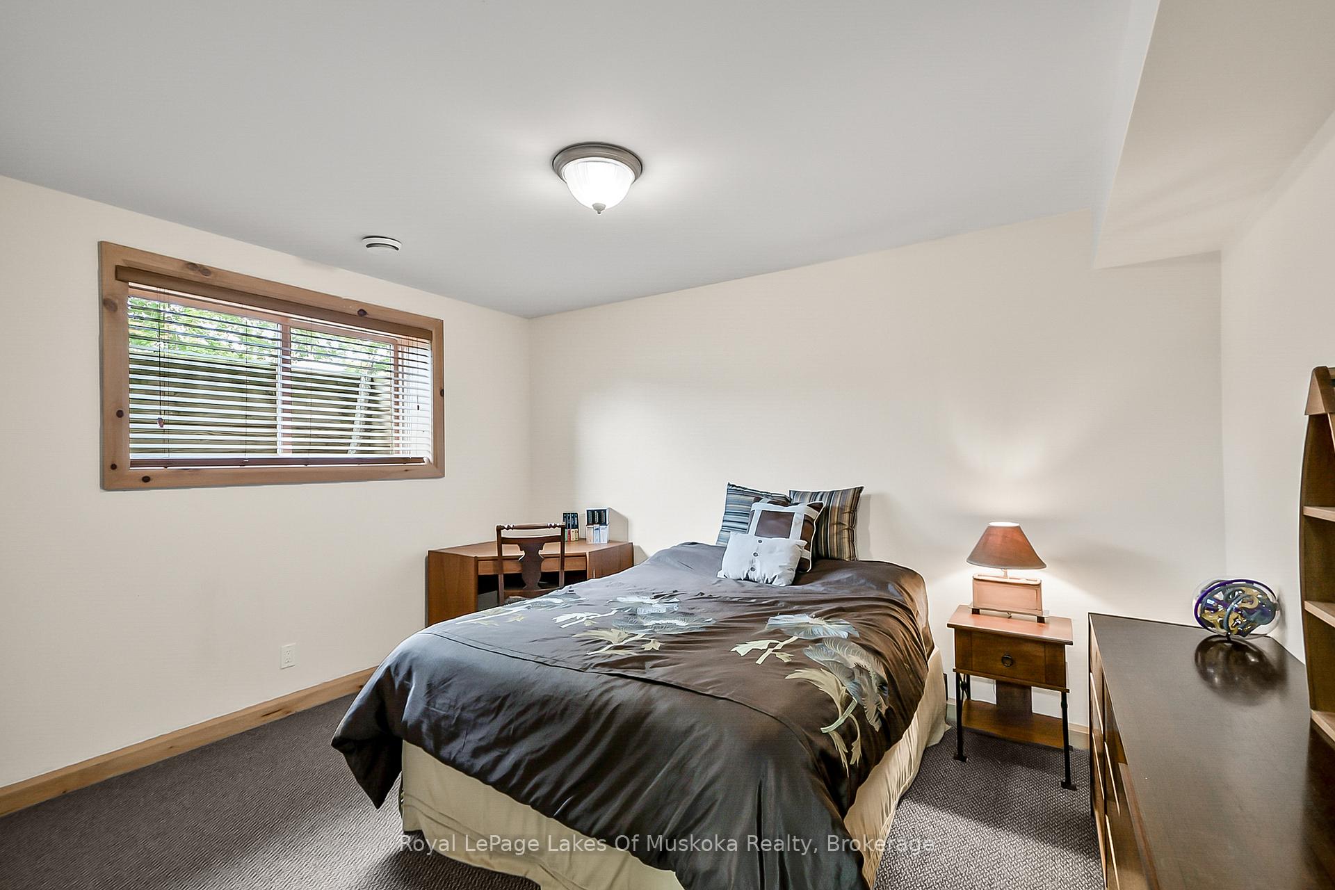 Photo 29 of 465 Alexander Street, Gravenhurst, Muskoka (S) — HOMEH