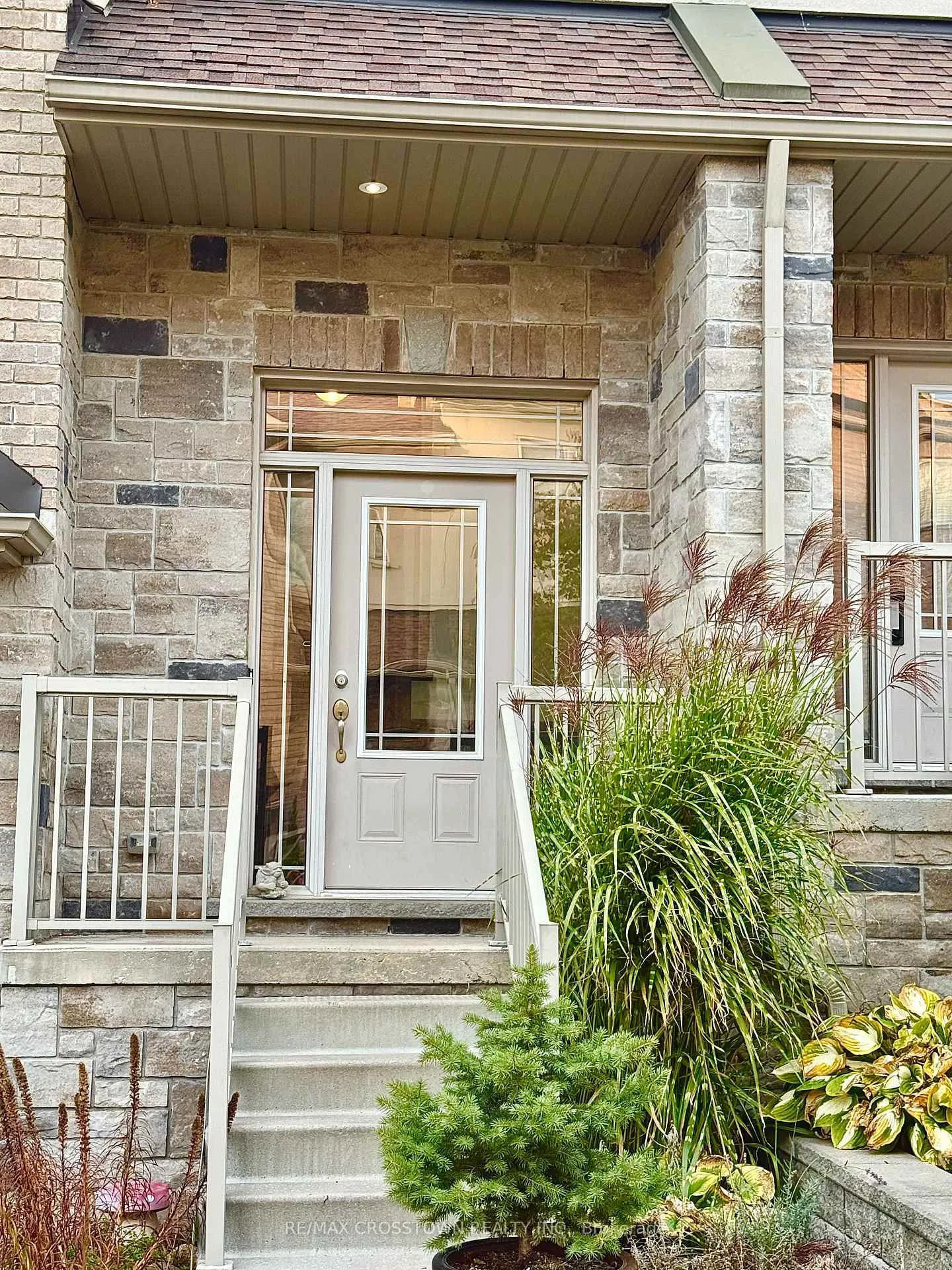 Photo 2 of Unit 5, 376 Blake Street, Barrie, Codrington — HOMEH