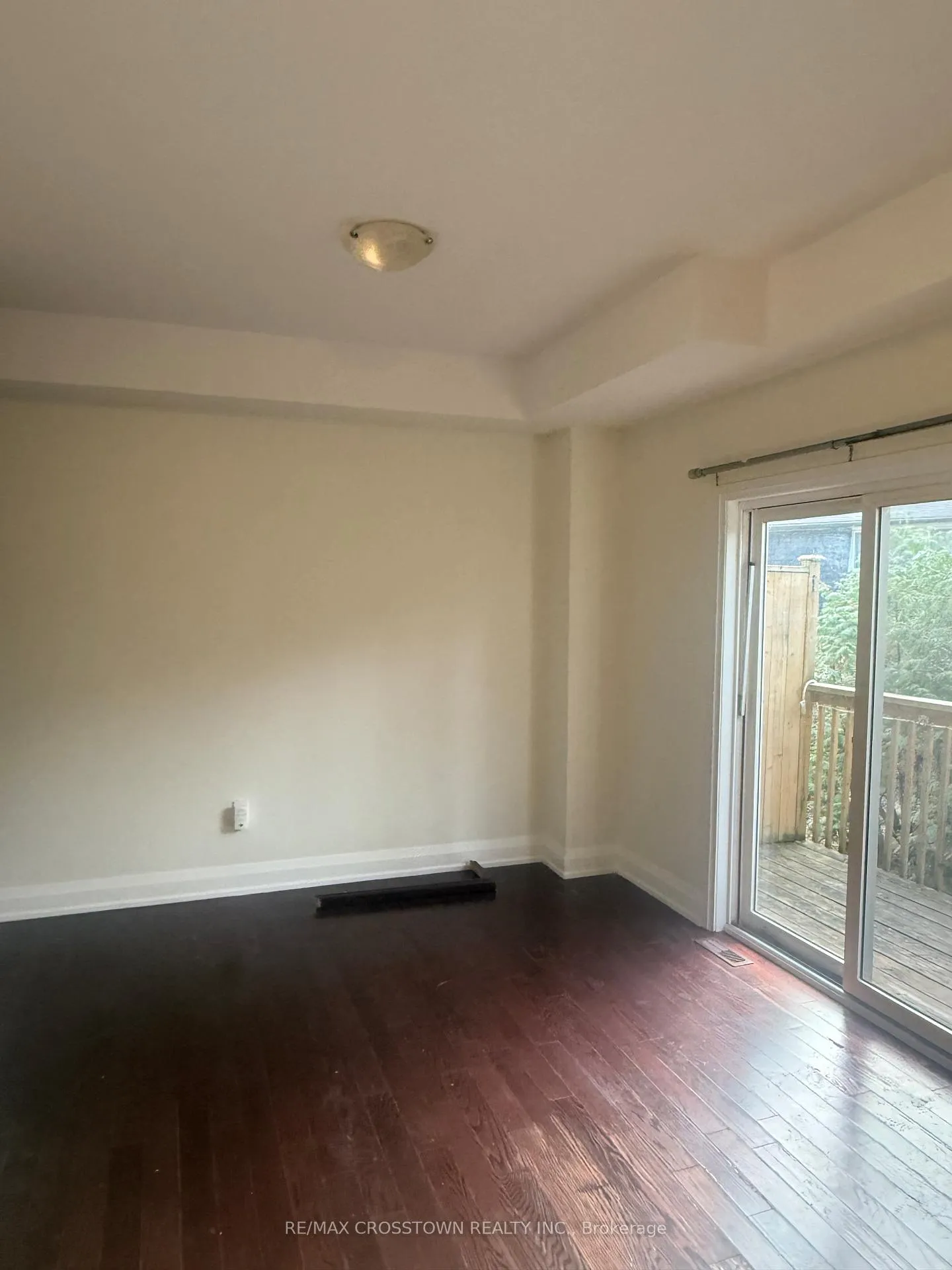 Photo 4 of Unit 5, 376 Blake Street, Barrie, Codrington — HOMEH