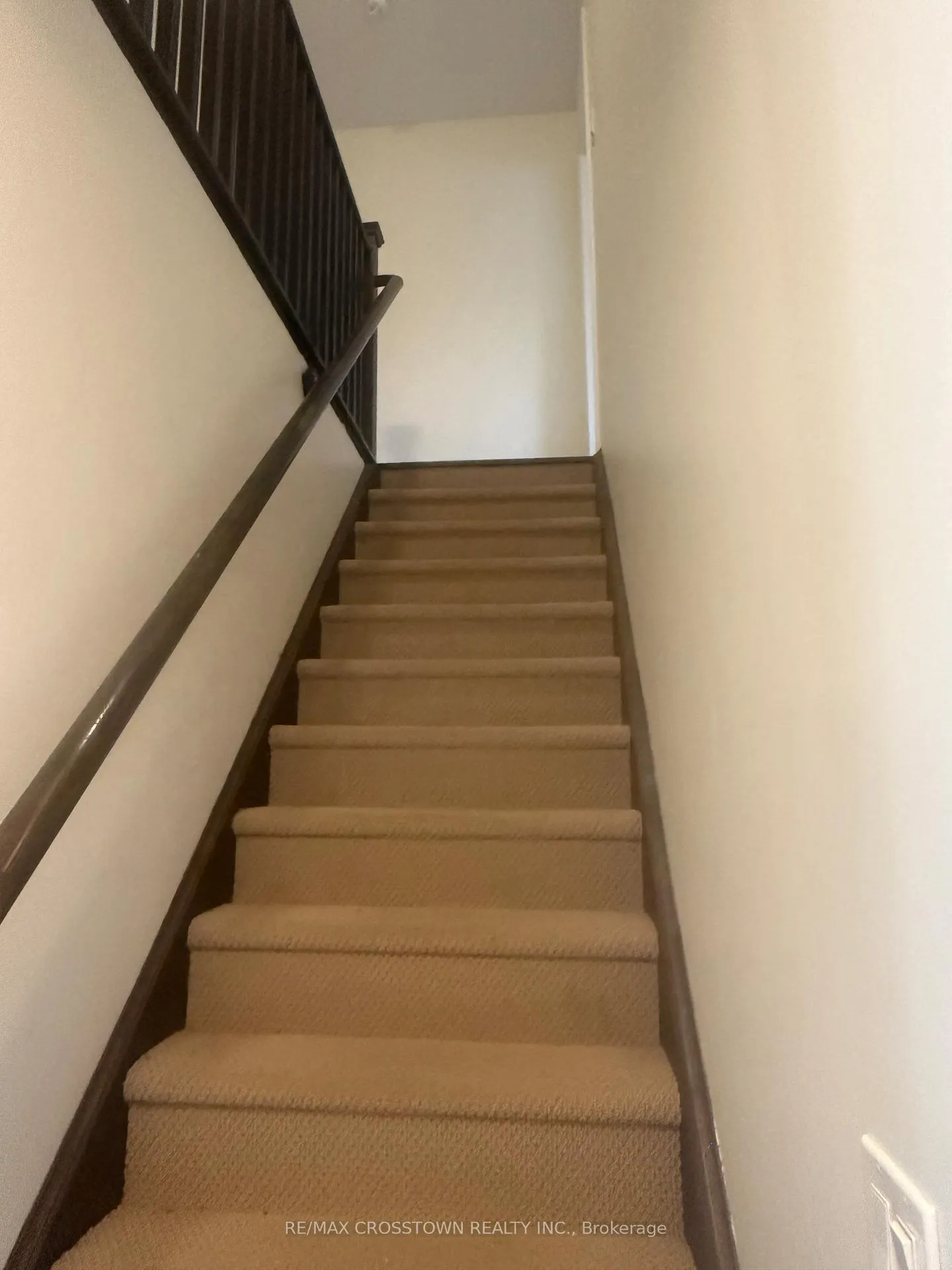 Photo 8 of Unit 5, 376 Blake Street, Barrie, Codrington — HOMEH