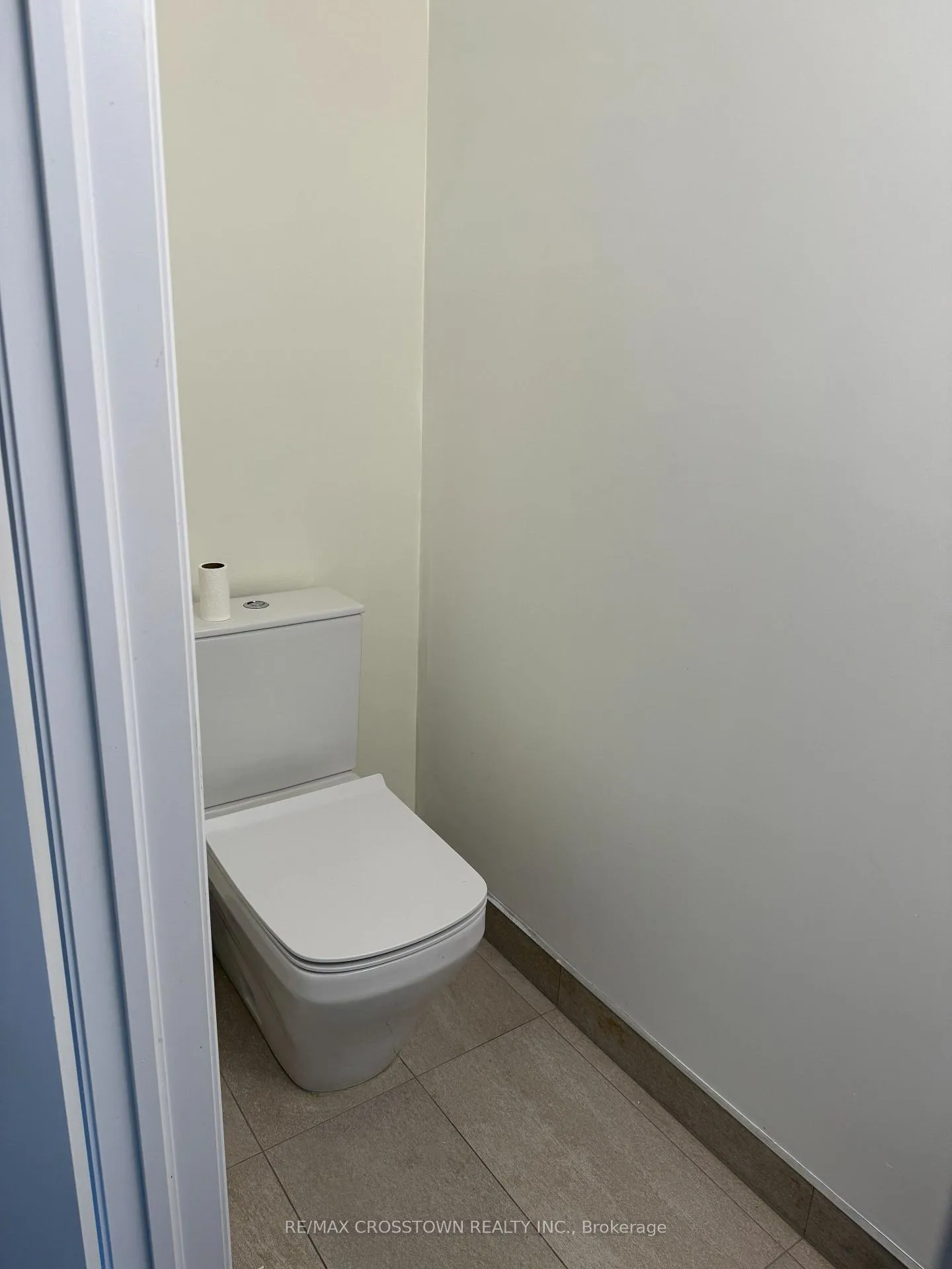 Photo 9 of Unit 5, 376 Blake Street, Barrie, Codrington — HOMEH