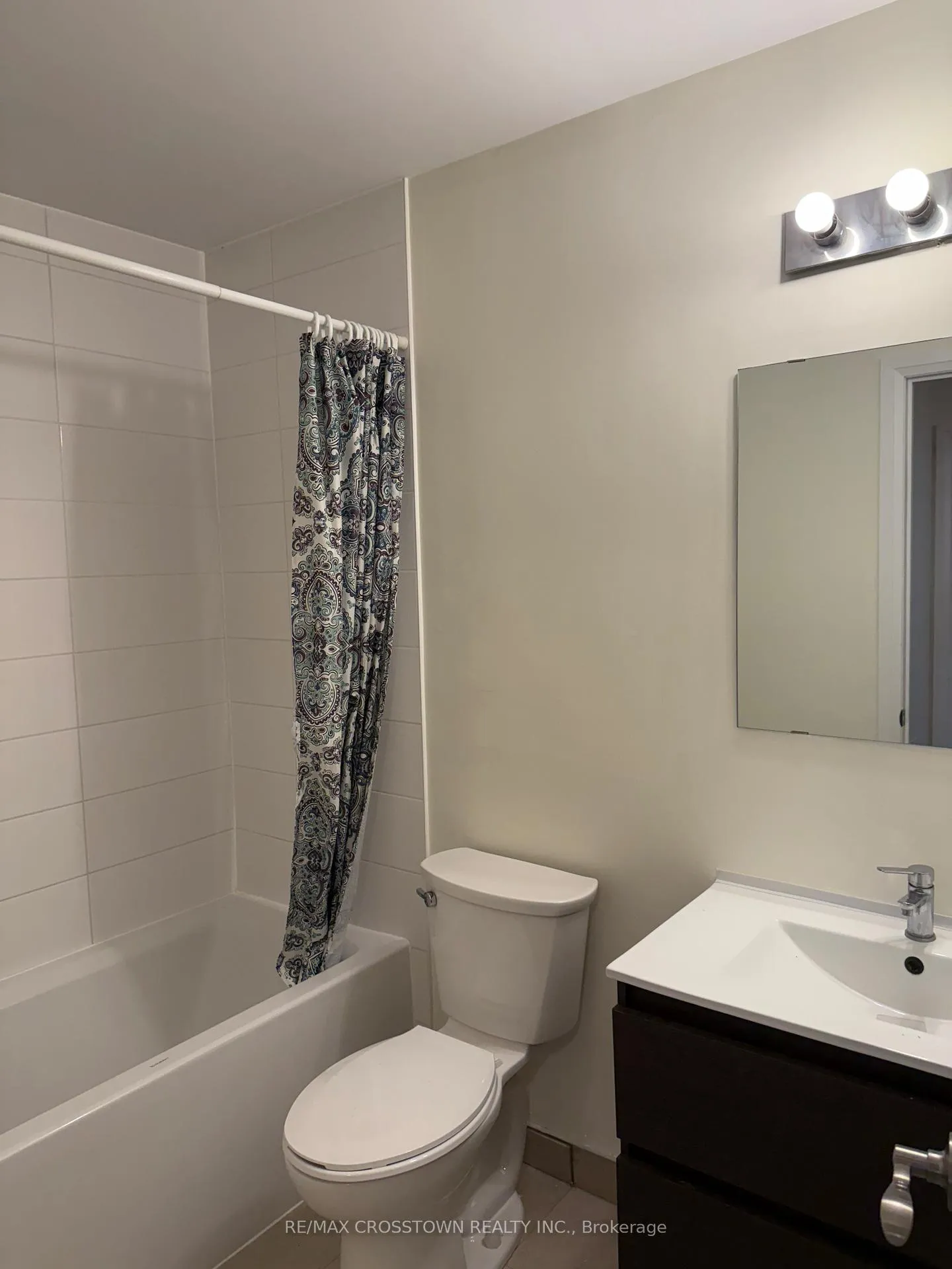 Photo 11 of Unit 5, 376 Blake Street, Barrie, Codrington — HOMEH