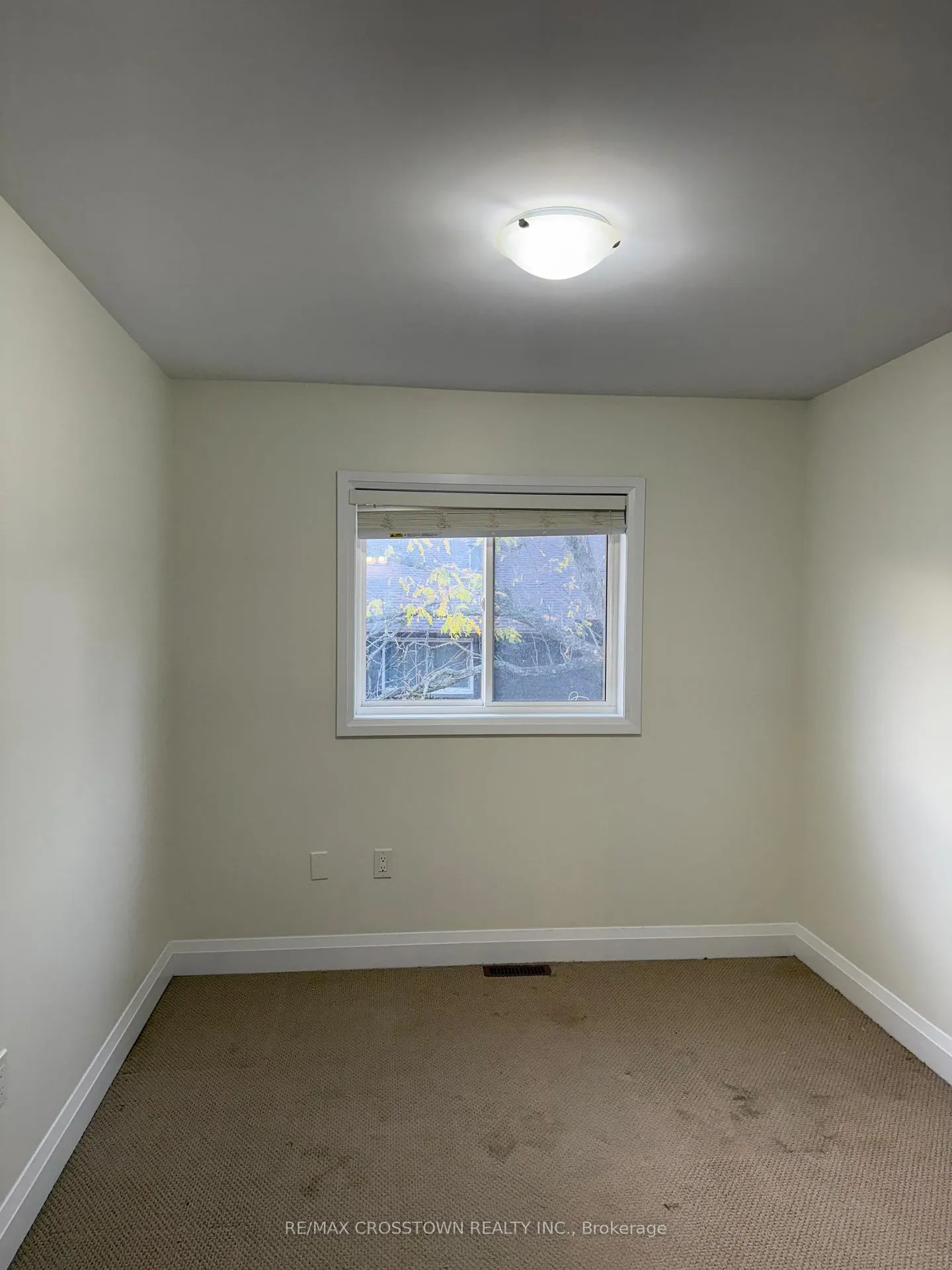 Photo 13 of Unit 5, 376 Blake Street, Barrie, Codrington — HOMEH