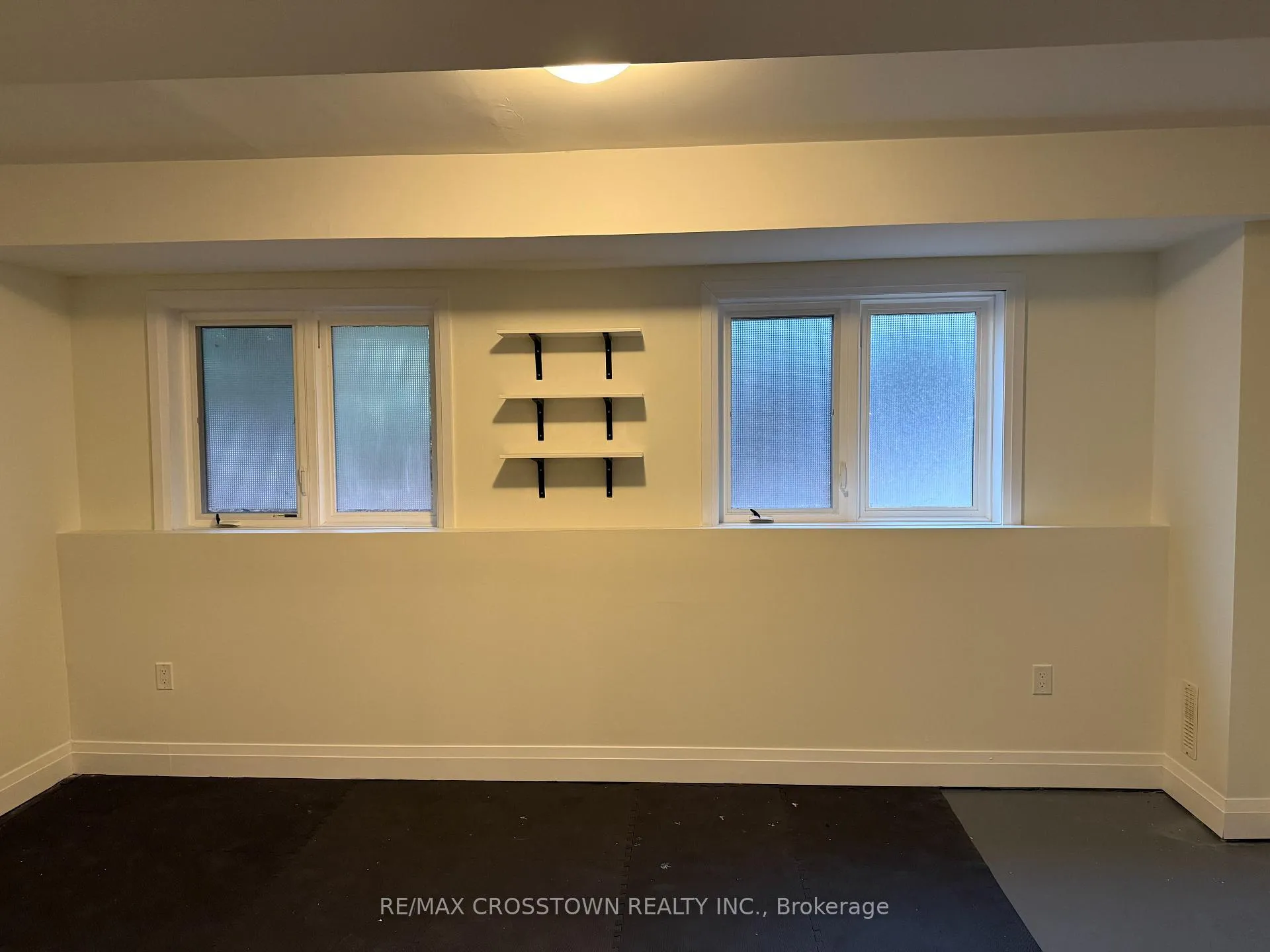 Photo 14 of Unit 5, 376 Blake Street, Barrie, Codrington — HOMEH
