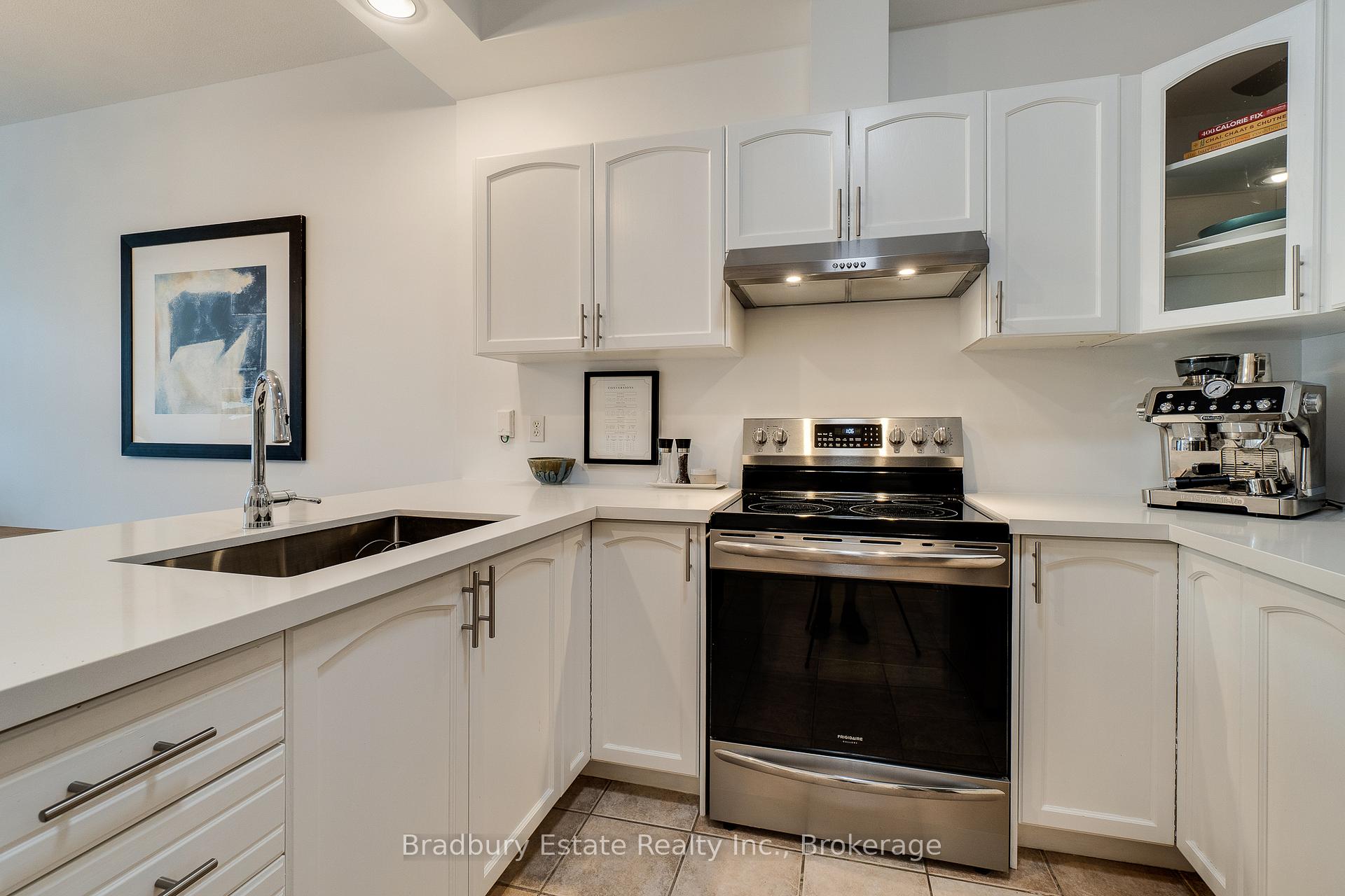 Photo 15 of Unit 317, 262 Dundas Street E, Hamilton, Waterdown — HOMEH
