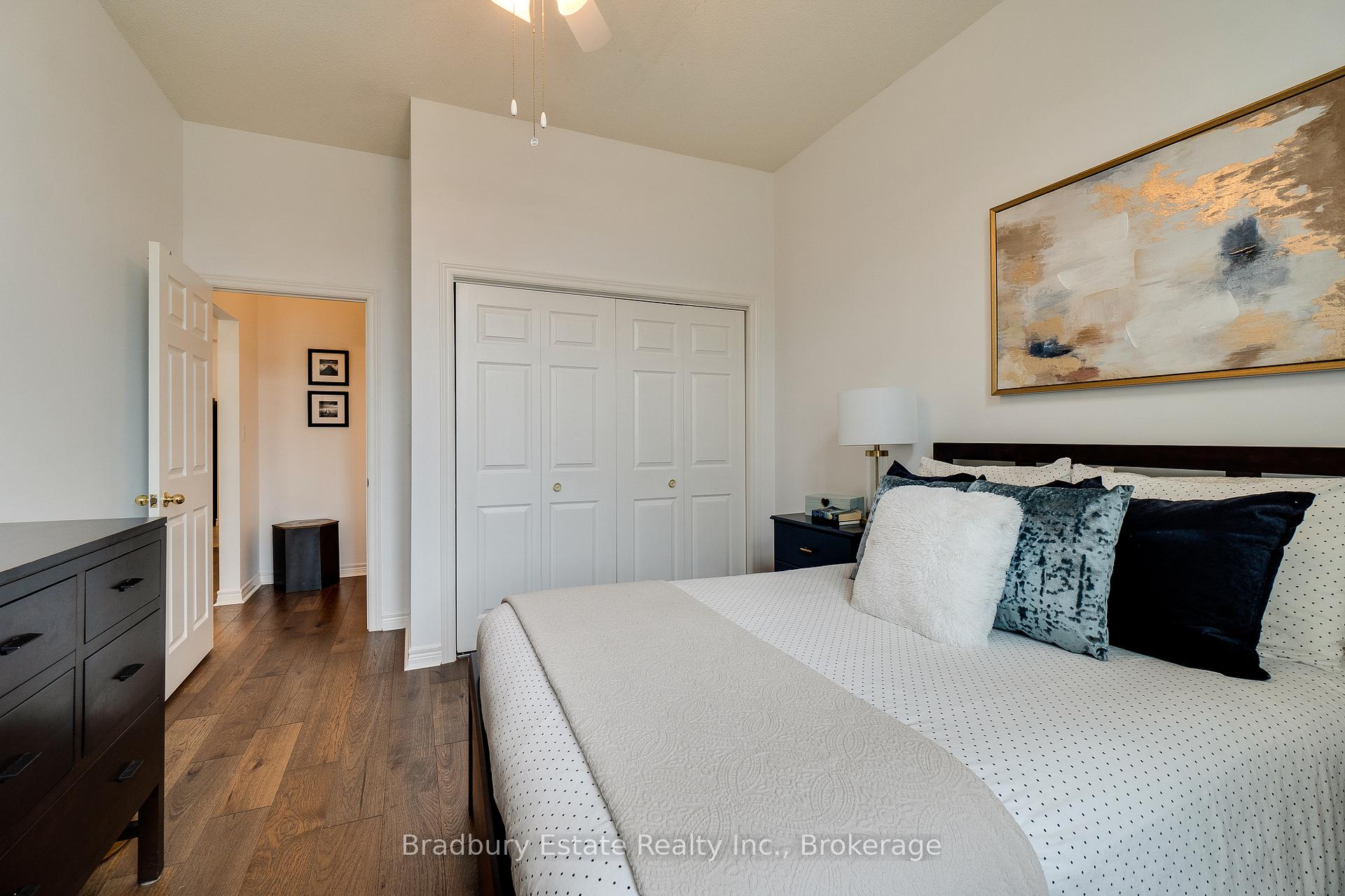 Photo 18 of Unit 317, 262 Dundas Street E, Hamilton, Waterdown — HOMEH