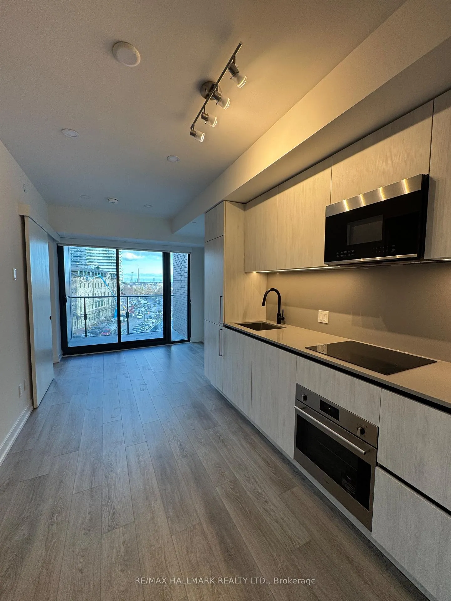 Photo 7 of Unit 529, 35 Parliament Street, Toronto, Waterfront Communities — HOMEH