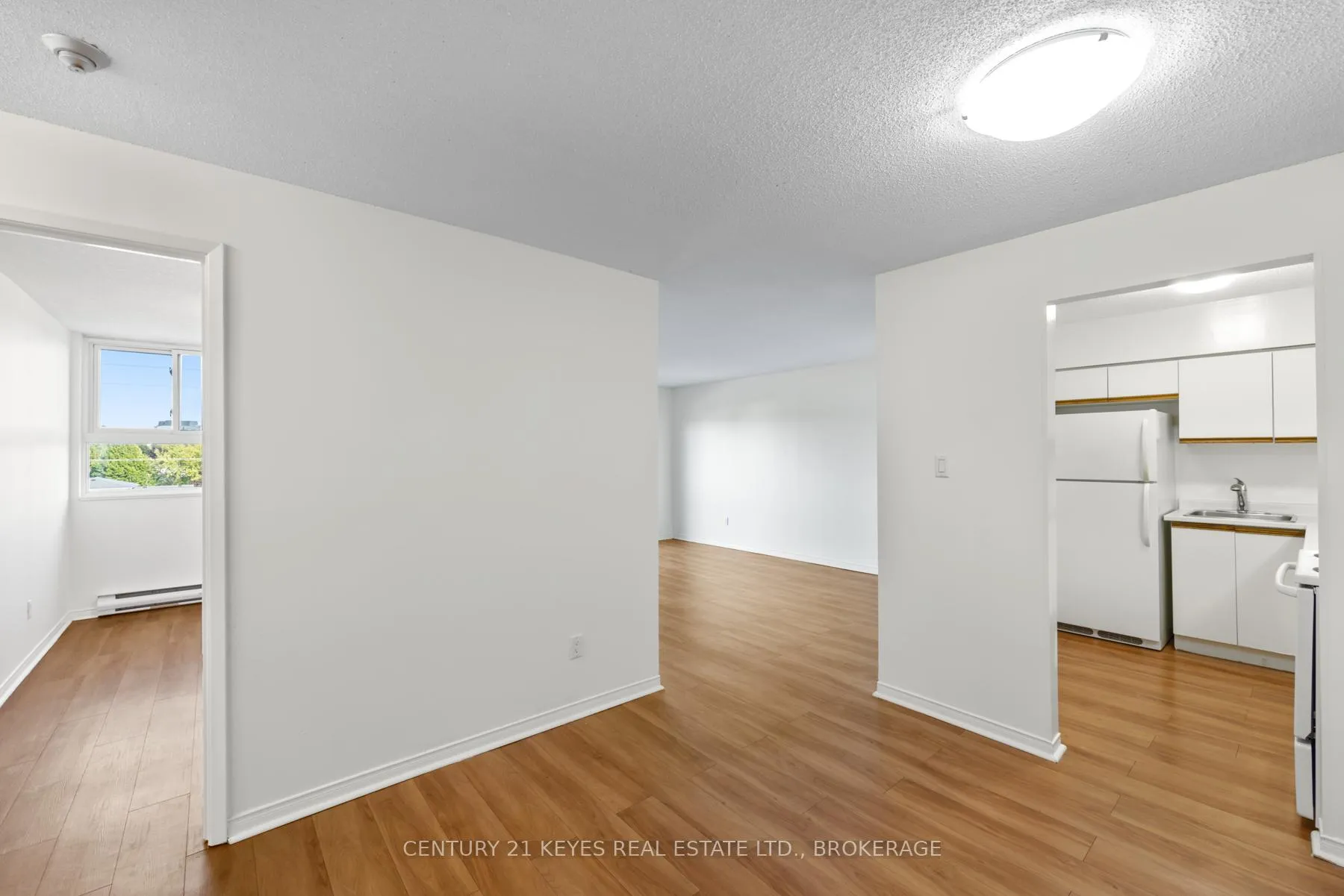 Photo 13 of Unit 511, 745 Davis Drive, Kingston, East Gardiners Rd — HOMEH